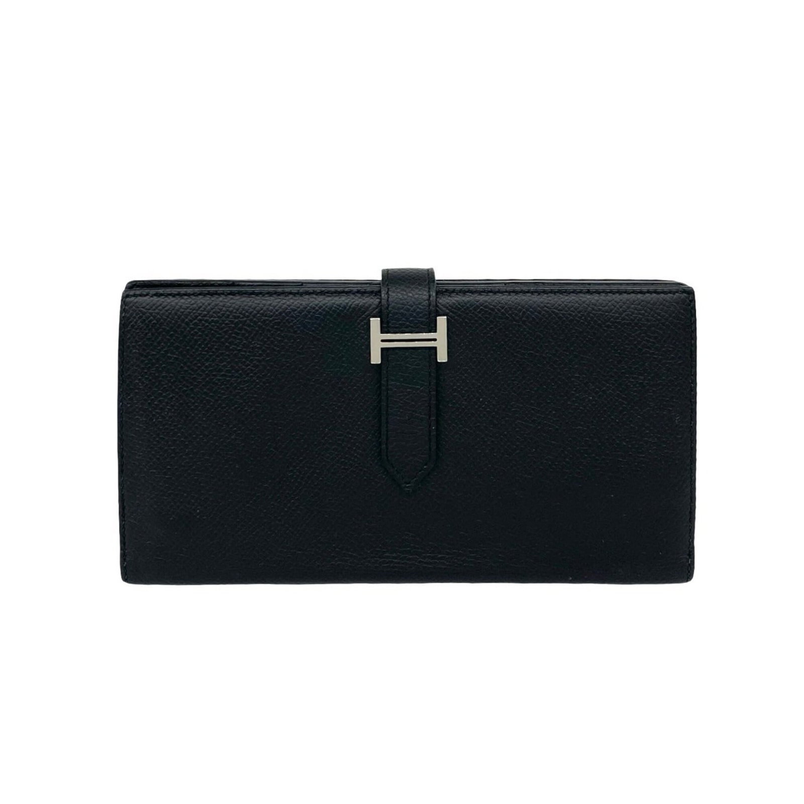 Hermes Long Wallet (Bi-Fold) Epsom Leather: Hermes Long Wallet (Bi-Fold) Epsom Leather Epsom leather gives this bi-fold long wallet its distinctive look and feel. Traces of usage are visible, with scratches and dirt, but overall it remains in g