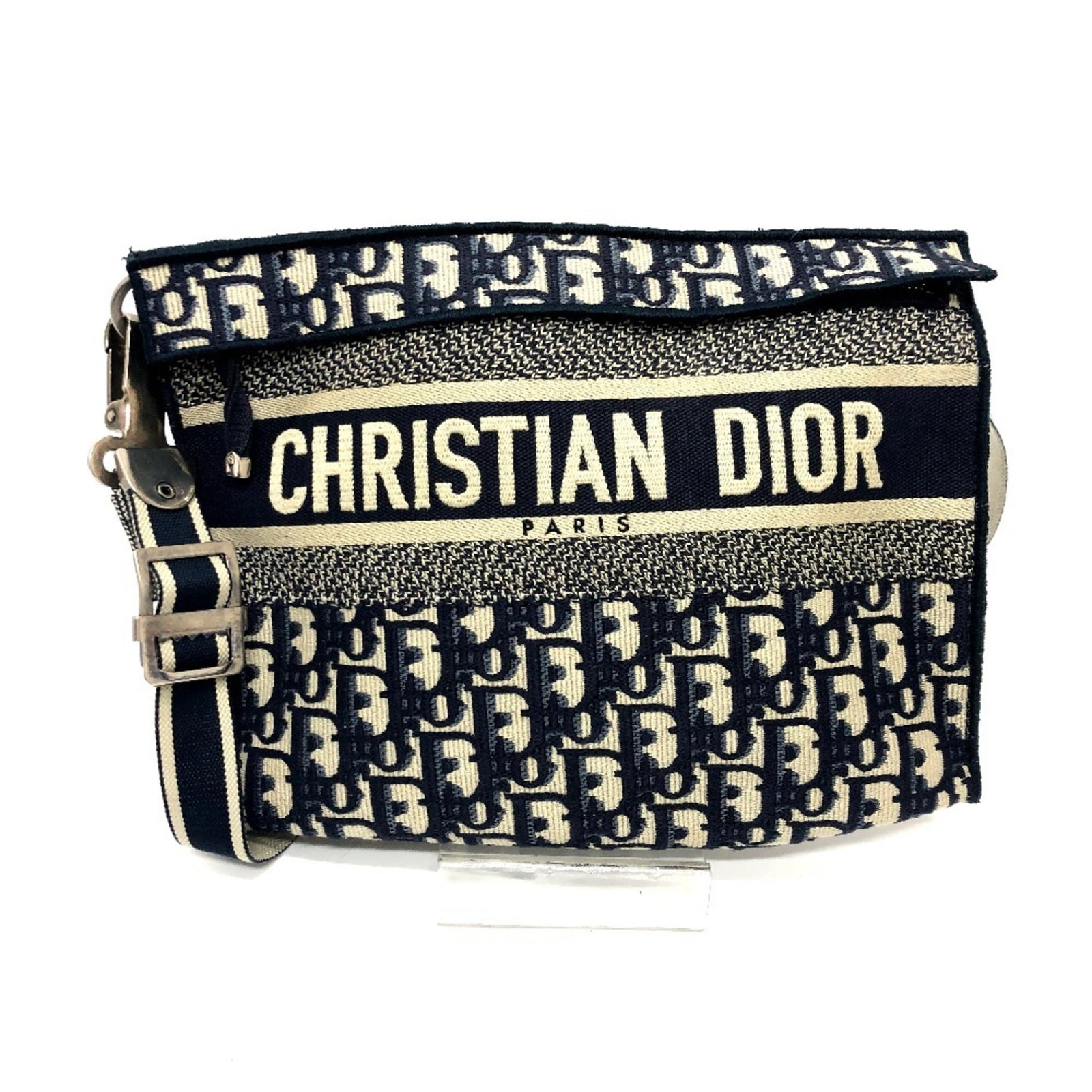 Christian Dior Shoulder Bag Jacquard: Christian Dior Shoulder Bag Jacquard The Christian Dior Shoulder Bag Jacquard boasts a striking navy color and intricate Jacquard design, adding a touch of sophistication to any outfit. With its