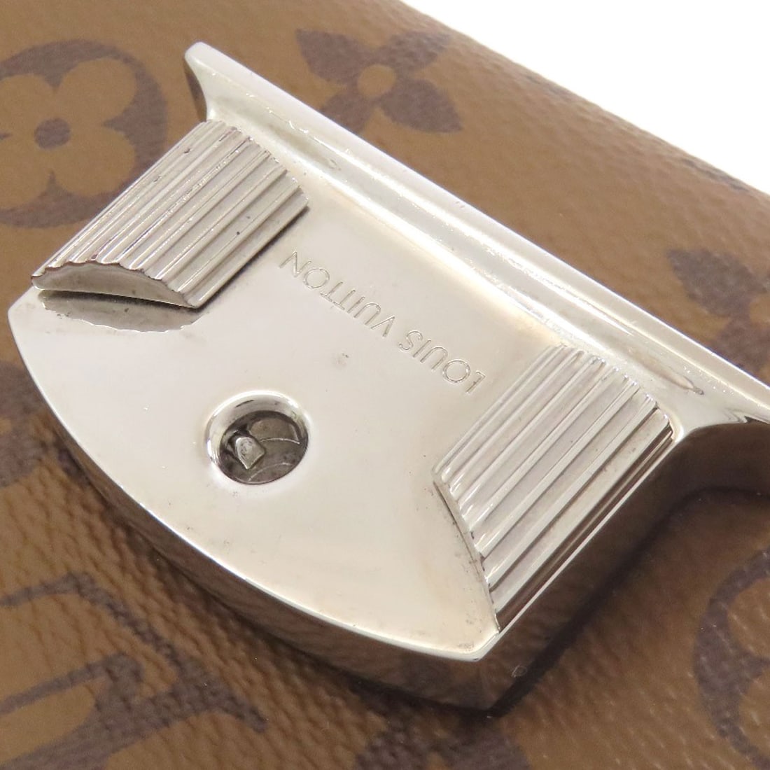 Shoulder Bag Monogram Reverse Louis Vuitton - 17