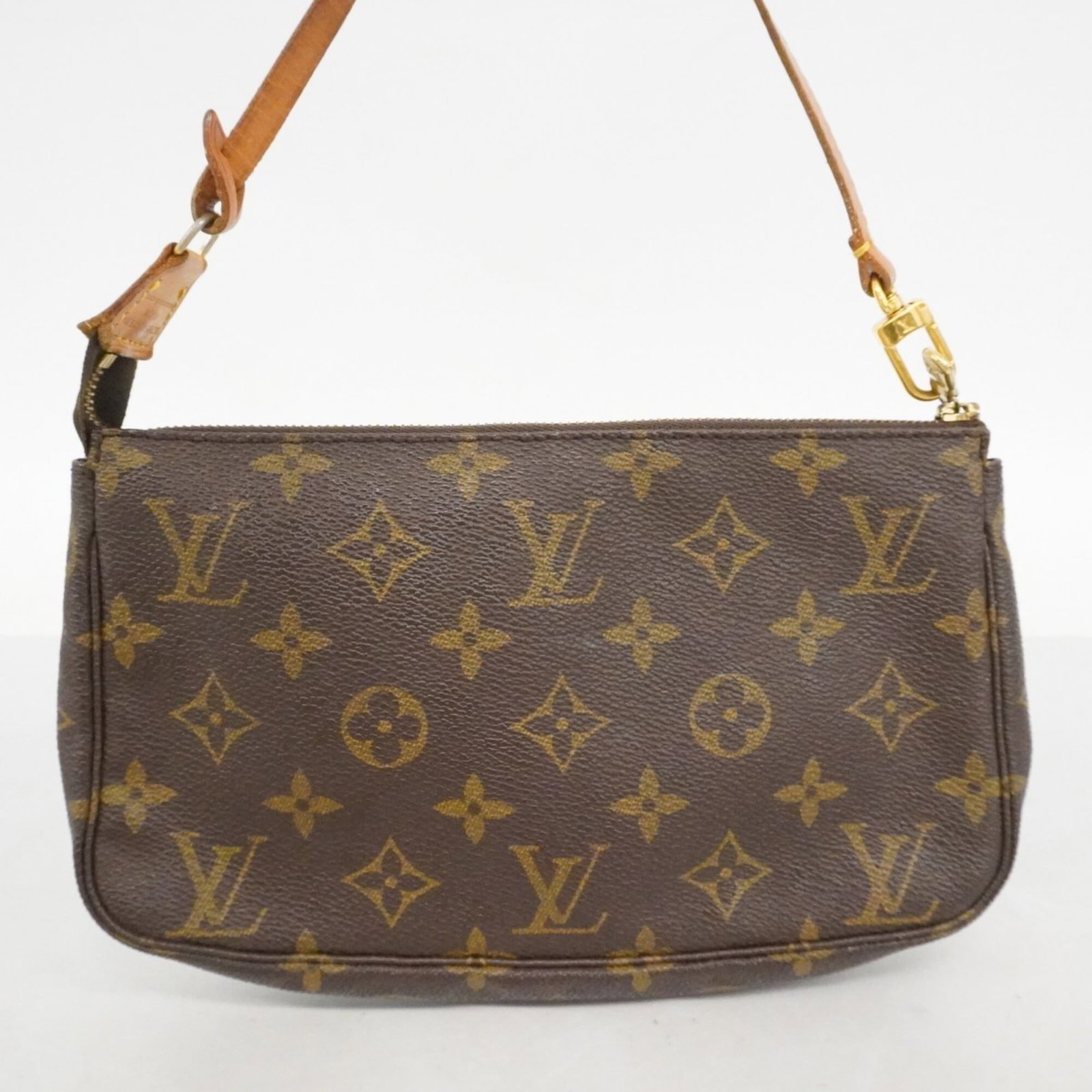 Louis Vuitton Pouch - 12