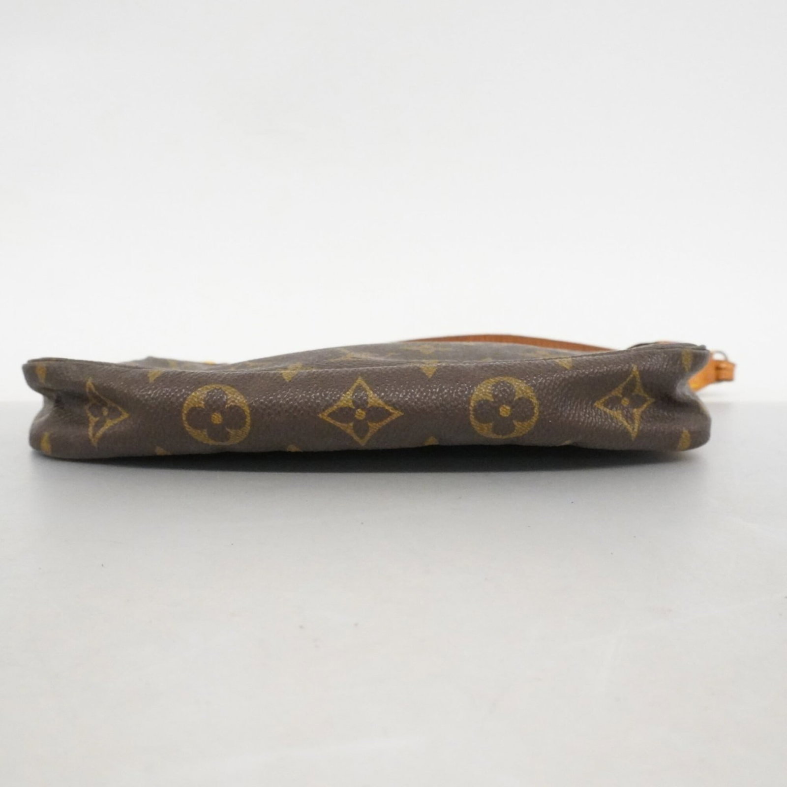 Louis Vuitton Pouch - 3
