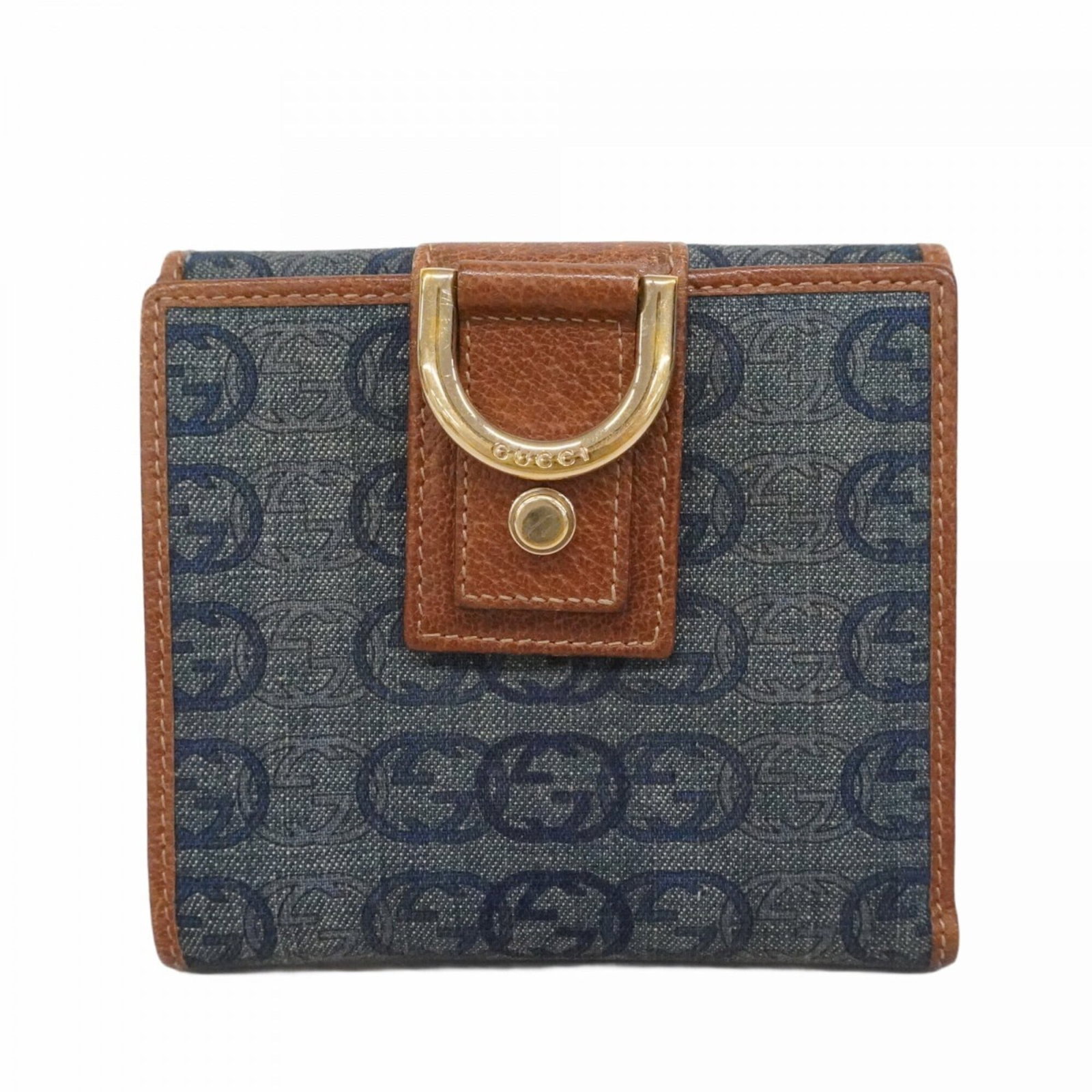 Gucci Wallet (Bi-Fold) Denim: Gucci Wallet (Bi-Fold) Denim This Gucci Denim Bi-Fold Wallet has a classic design with a blue and brown color combination. With its durable denim material and bi-fold structure, it provides a stylish