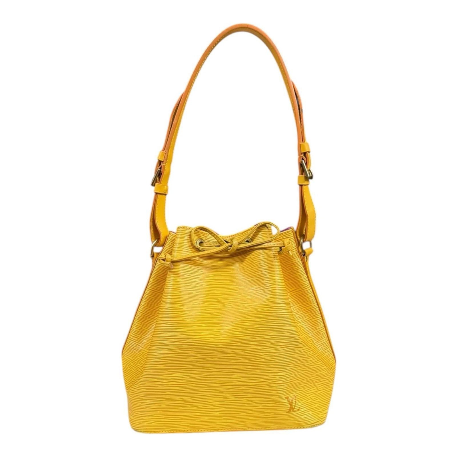 Louis Vuitton Shoulder Bag Epi Leather: Louis Vuitton Shoulder Bag Epi Leather Yellow Epi Leather Louis Vuitton Shoulder Bag with Traces of Usage. This used shoulder bag features iconic Epi leather and has been worn, showing signs of