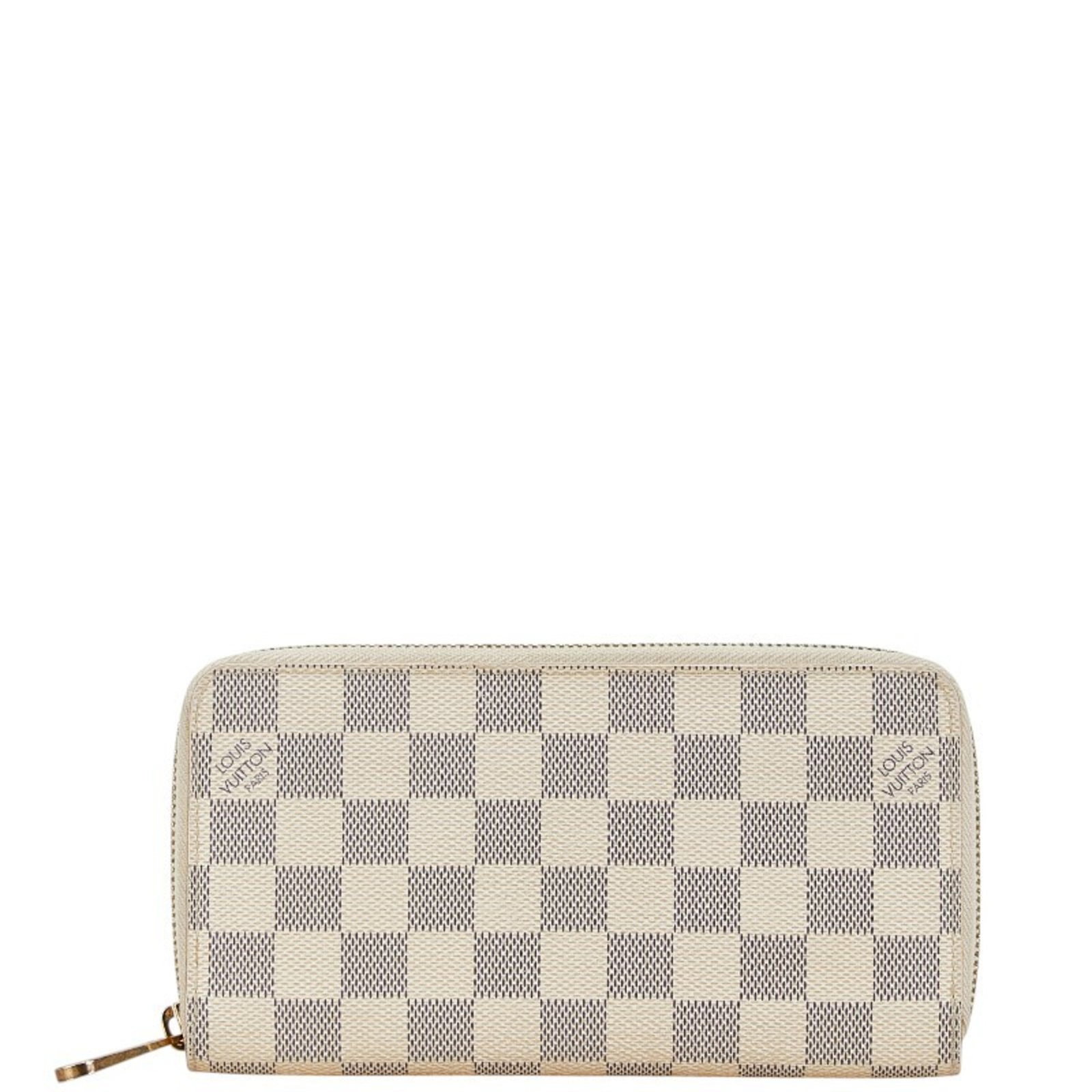 Louis Vuitton Long Wallet (Bi-Fold) Damier Azur: Louis Vuitton Long Wallet (Bi-Fold) Damier Azur The Louis Vuitton Long Wallet (Bi-Fold) in Damier Azur features a classic design with a timeless white color. This used wallet has visible signs of usag