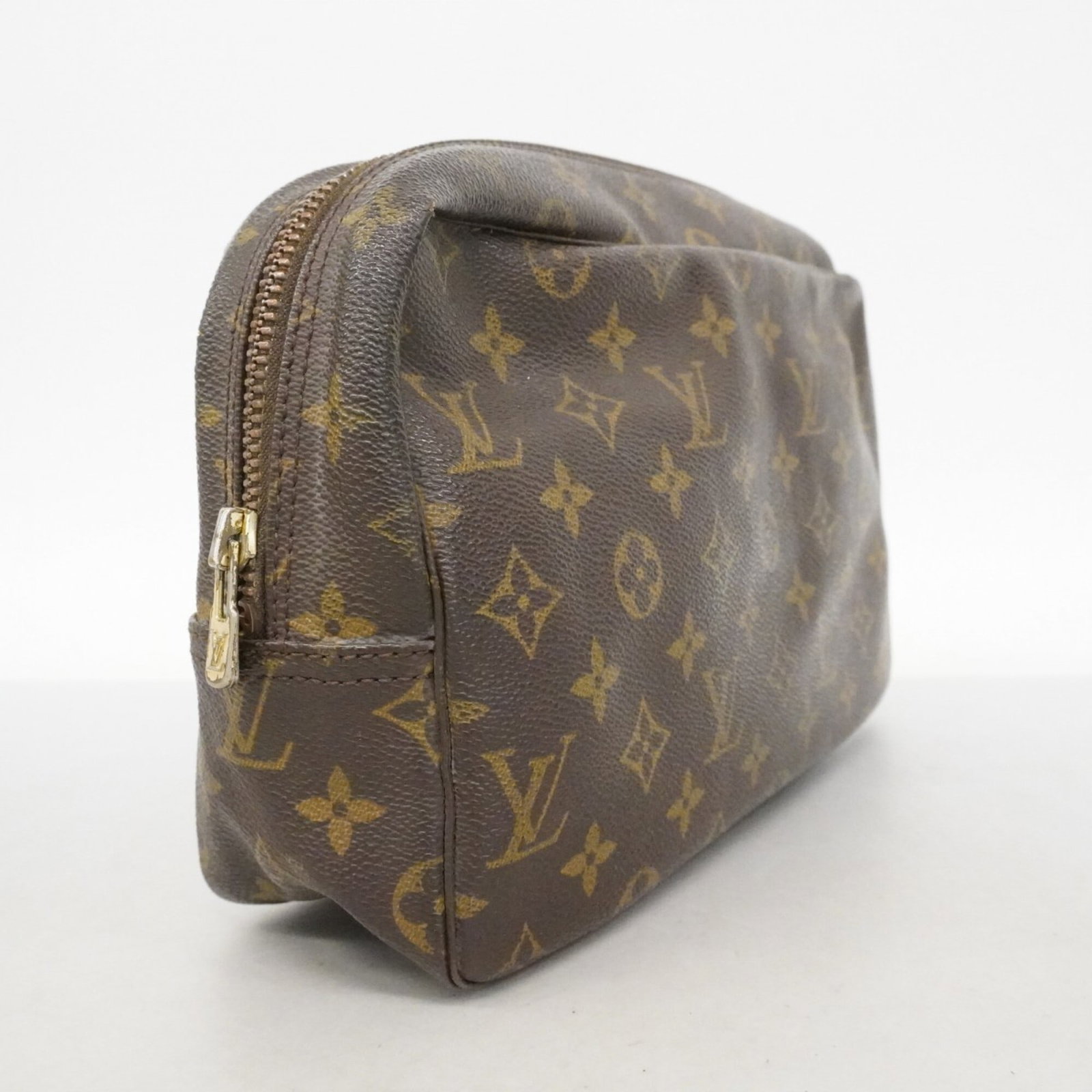 Louis Vuitton Pouch - 2