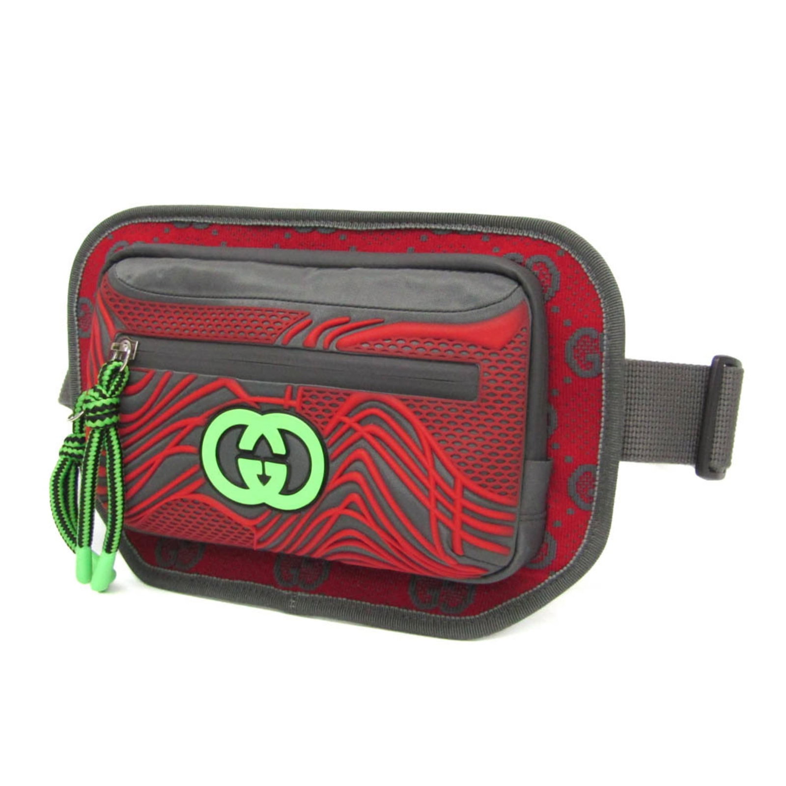 Gucci Fanny Pack Sling Bag Nylon Canvas: Gucci Fanny Pack Sling Bag Nylon Canvas Gucci's iconic Fanny Pack Sling Bag boasts a sleek, versatile design with a durable nylon canvas exterior and contrasting colors. The adjustable strap length of