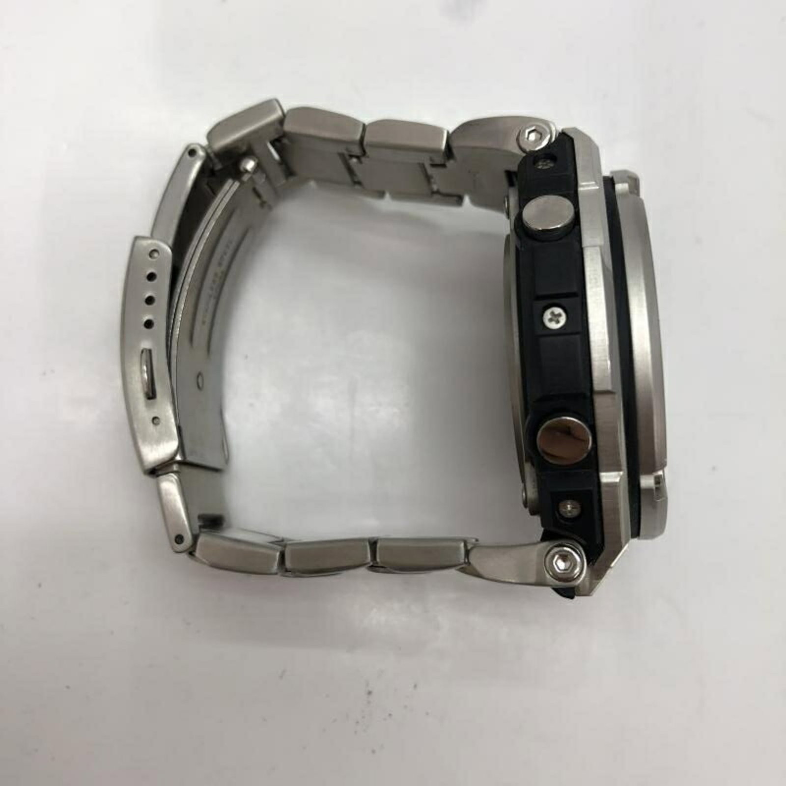 Strict Watch Rules Apply - 4