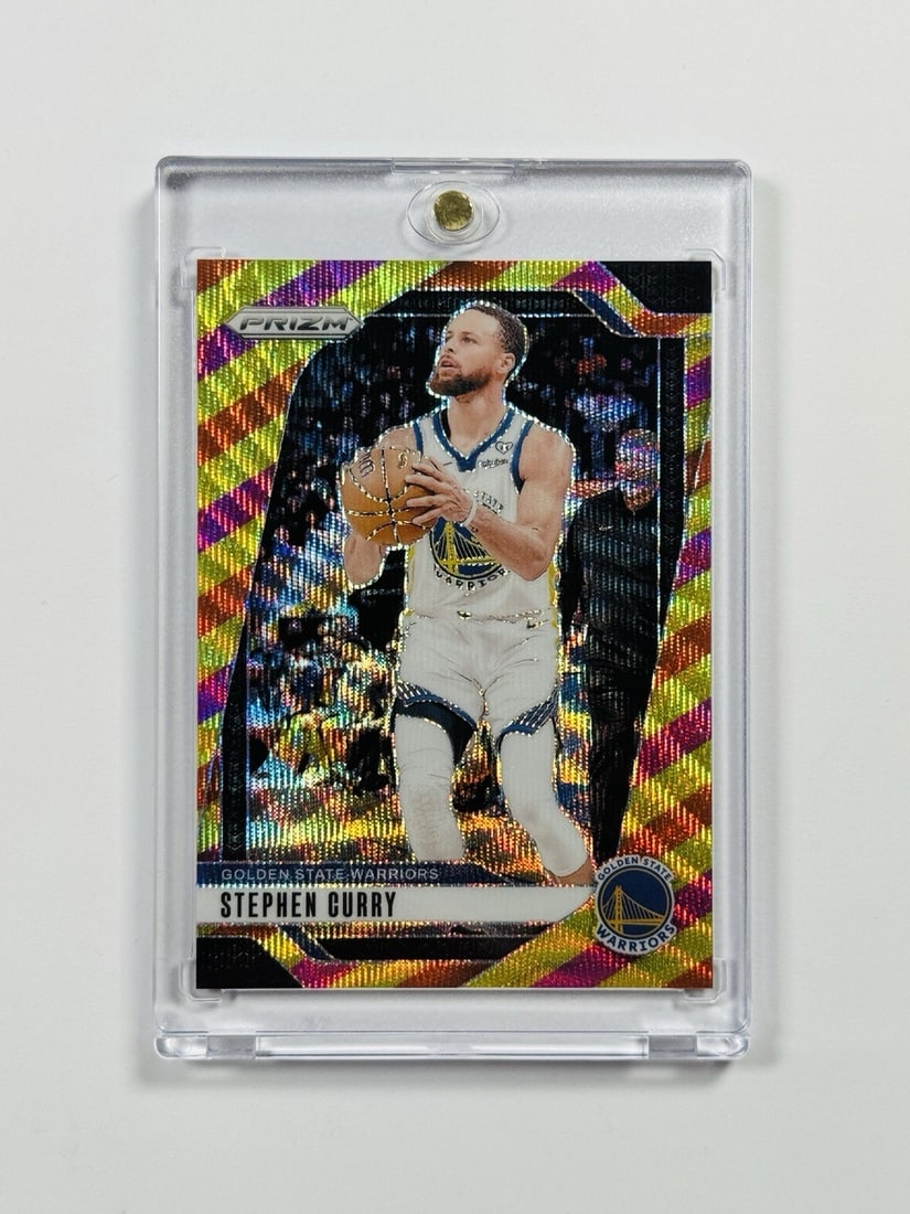 PANINI PRIZM STEPHEN CURRY #134 MULTI WAVE/ 88: PANINI PRIZM STEPHEN CURRY #134 MULTI WAVE/ 88 Standard Set Panini Prizm Stephen Curry #134 Multi Wave/88 card features a unique multi-wave design and is part of a limited print run of 88 cards. This