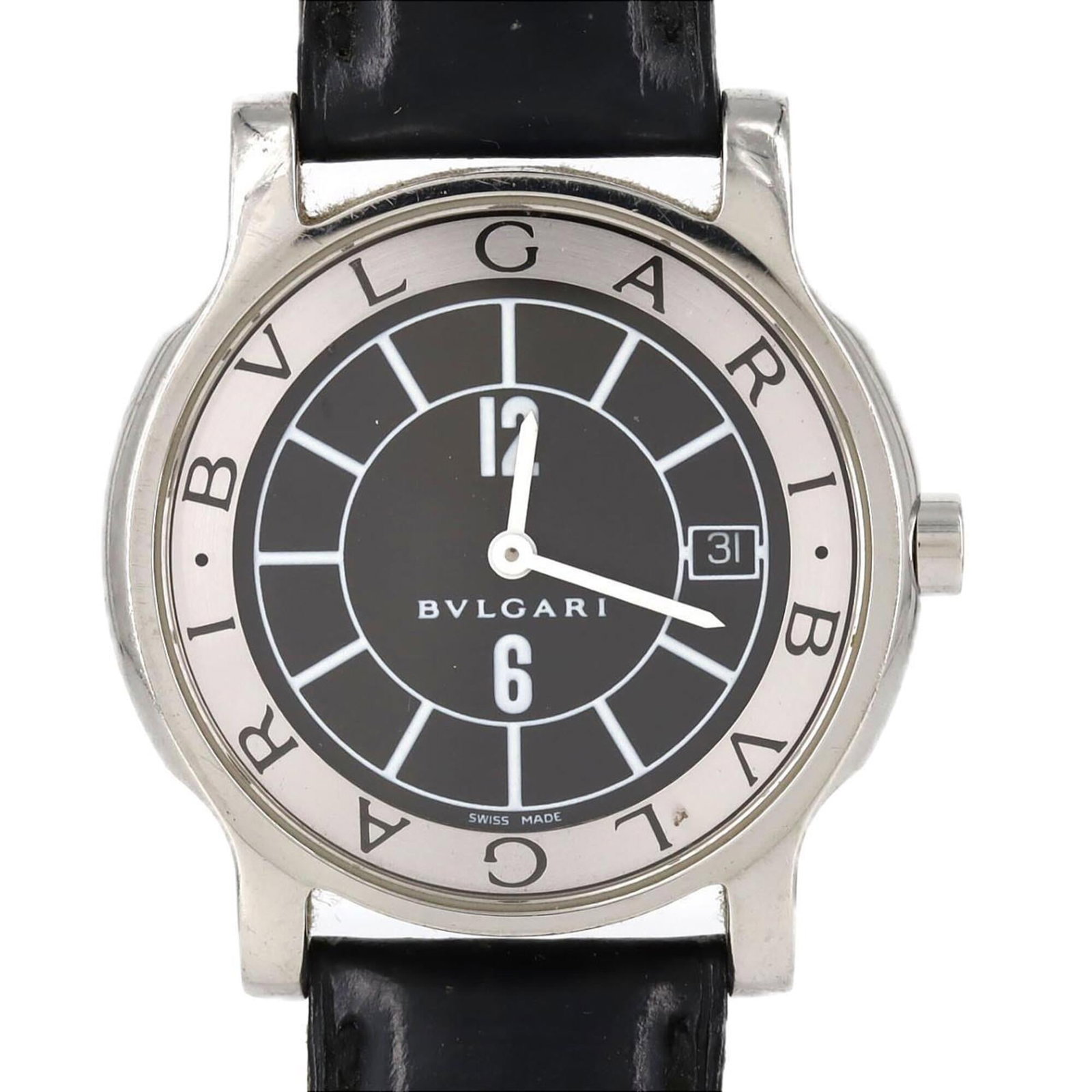 Bulgari Watch Wrist: Bulgari Watch Wrist Stainless steel case with a black dial, this Bulgari watch wrist measures 35mm in diameter and has been worn, showing traces of usage and minor scratches. The condition is