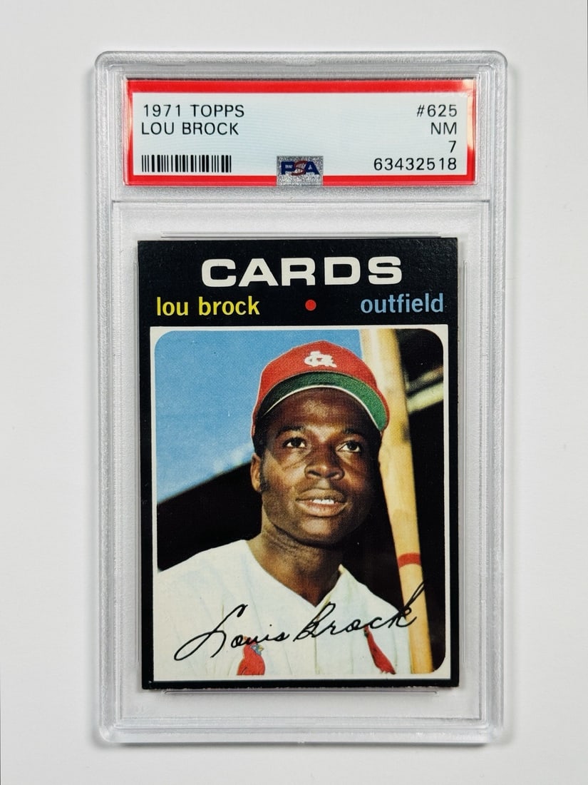 TOPPS LOU BROCK #625 7: TOPPS LOU BROCK #625 7 Lou Brock's #625 card from the 1971 Topps set boasts a crisp PSA 7 grade, showcasing his iconic image in standard league card stock. This original vintage card features Lou