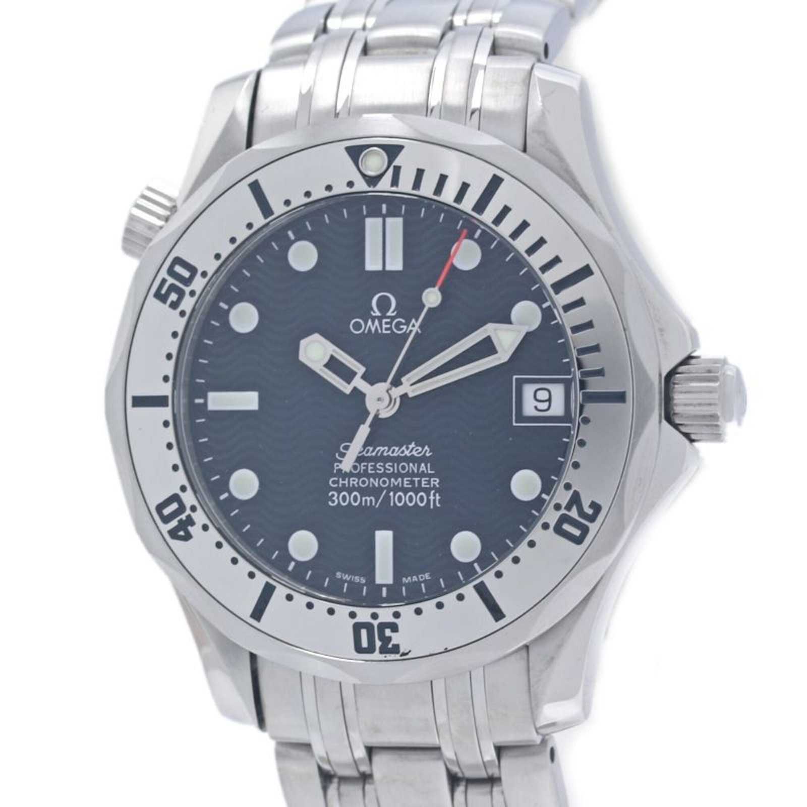 Wristwatch Omega: Wristwatch Omega Stainless steel case and band provide a durable foundation for this Omega wristwatch, featuring a navy dial. With its 36mm diameter and adjustable stainless steel strap, this watch