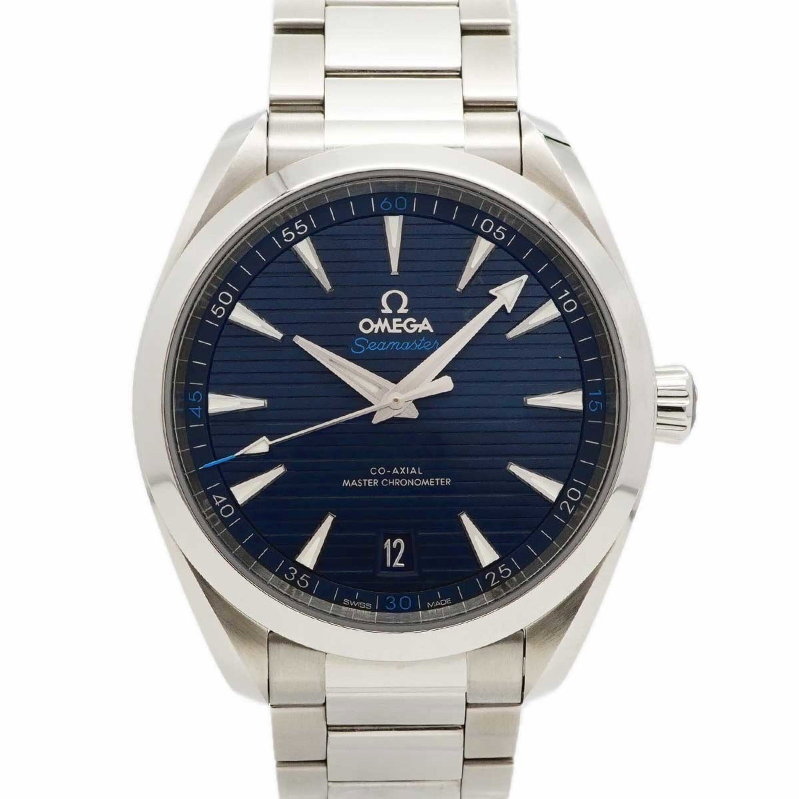 Wristwatch Omega: Wristwatch Omega Stainless steel band and navy case make this Omega wristwatch a stylish accessory. With its 41mm diameter and comfortable 17.5cm wrist size, it's designed to fit a variety of wrists. 