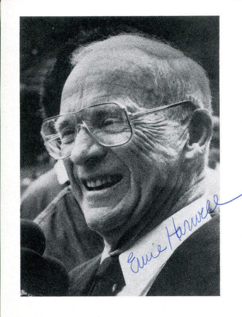 Ernie Harwell postcard black and white autographed: Ernie Harwell postcard black and white autographed Exceptional Ernie Harwell available for auction. Review complete item specifications below for detailed information. Item Specifics: ? This is a Erni