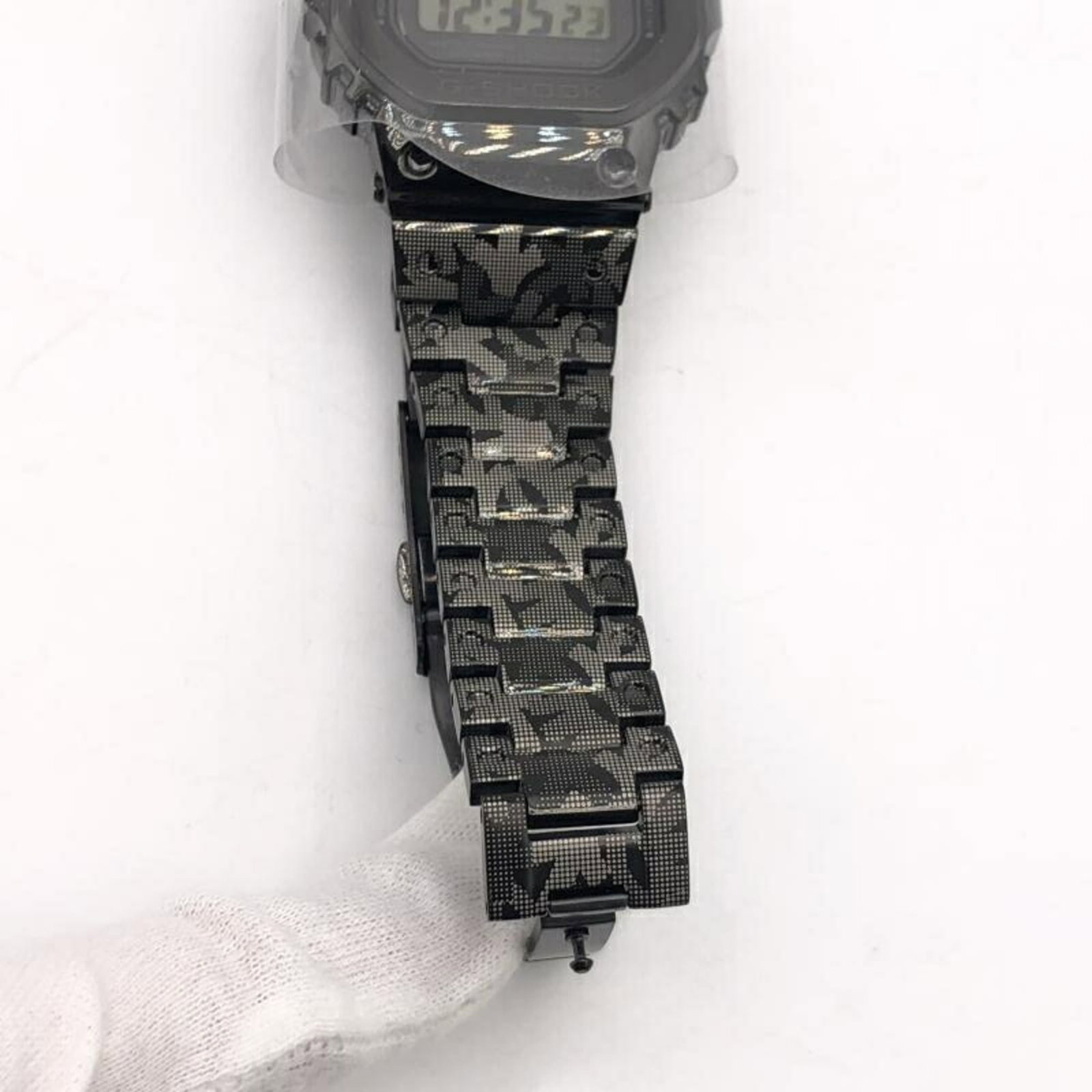 Strict Watch Rules Apply - 7