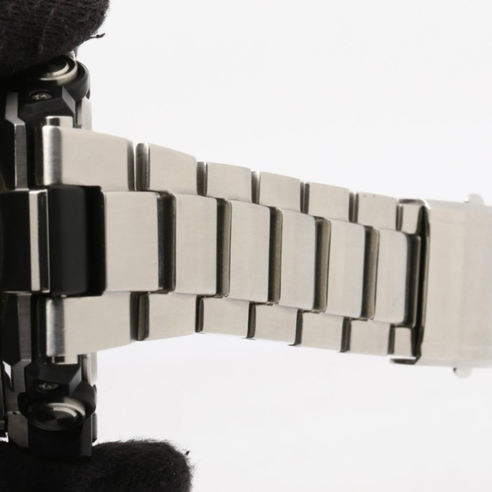 Strict Watch Rules Apply - 7