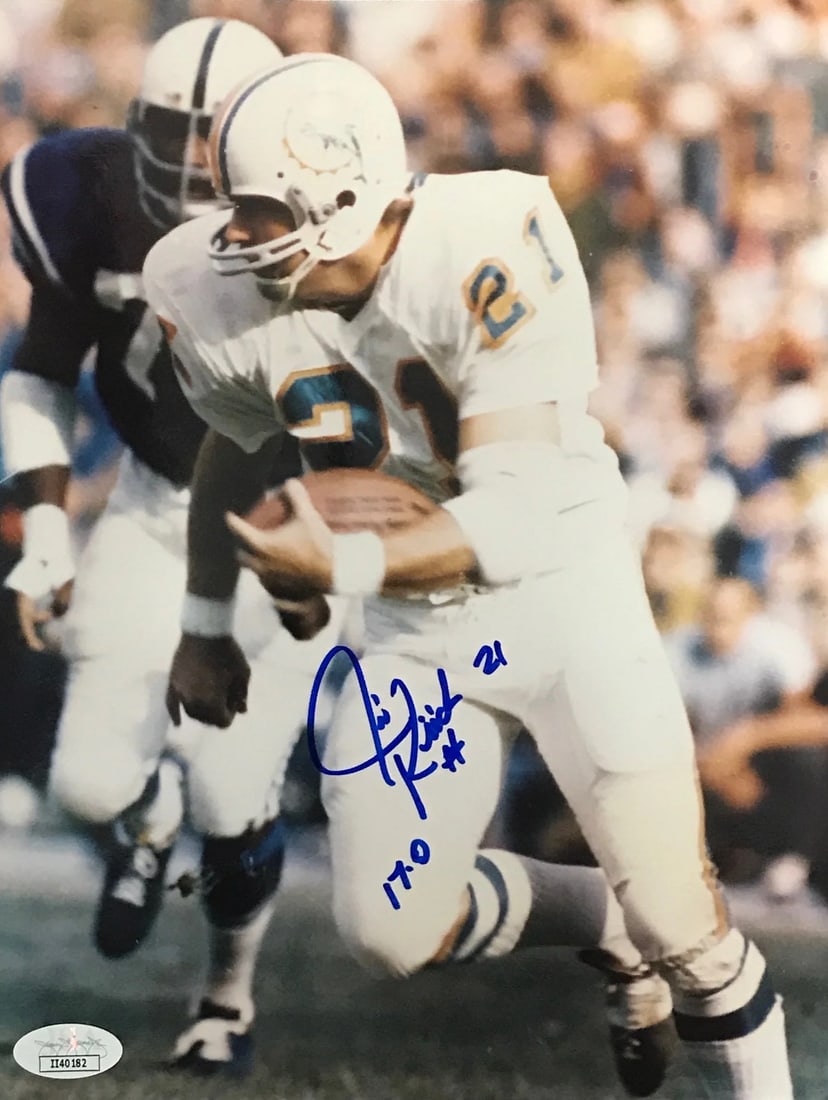 Kiick Signed Football Photo JSA: Kiick Signed Football Photo JSA Exceptional Kiick Signed Football Photo available for auction. Review complete item specifications below for detailed information. Item Specifics: Brand: James Spence A