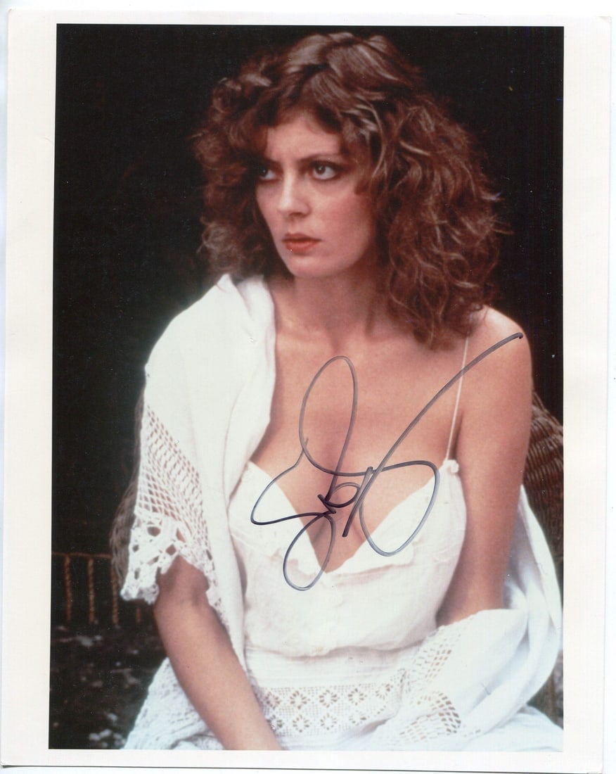 Susan Sarandon Autographed Photo: Susan Sarandon Autographed Photo Exceptional Susan Sarandon Autographed Photo available for auction. Review complete item specifications below for detailed information. Item Specifics: Photo is