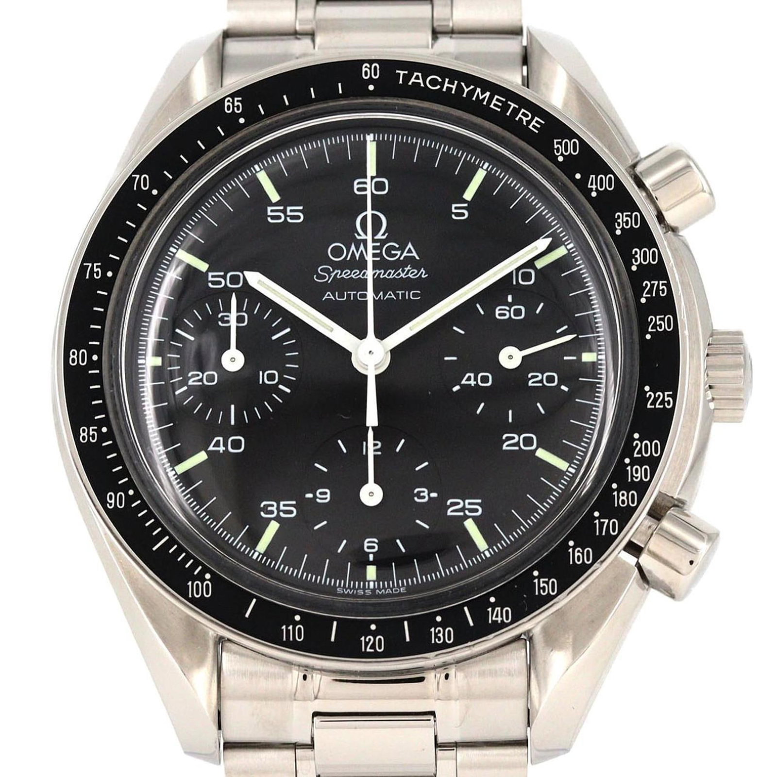Wristwatch Omega: Wristwatch Omega Stainless steel case and band provide a durable foundation for this Omega wristwatch, measuring 39mm in diameter. A few traces of usage are visible on the black dial, with some scratc