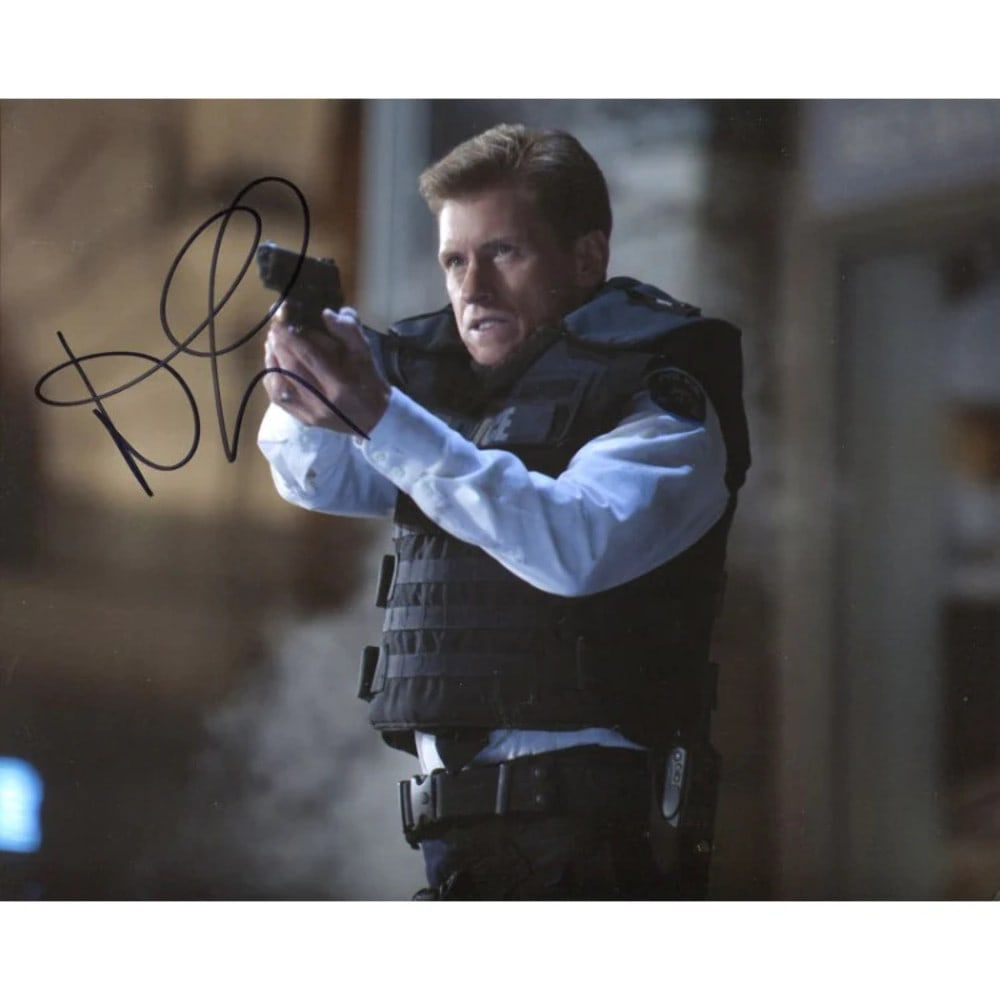 Dennis Leary Signed 810 Photo: Dennis Leary Signed 810 Photo Exceptional Dennis Leary Signed 810 Photo available for auction. Review complete item specifications below for detailed information. Item Specifics: Dennis Leary Autograp