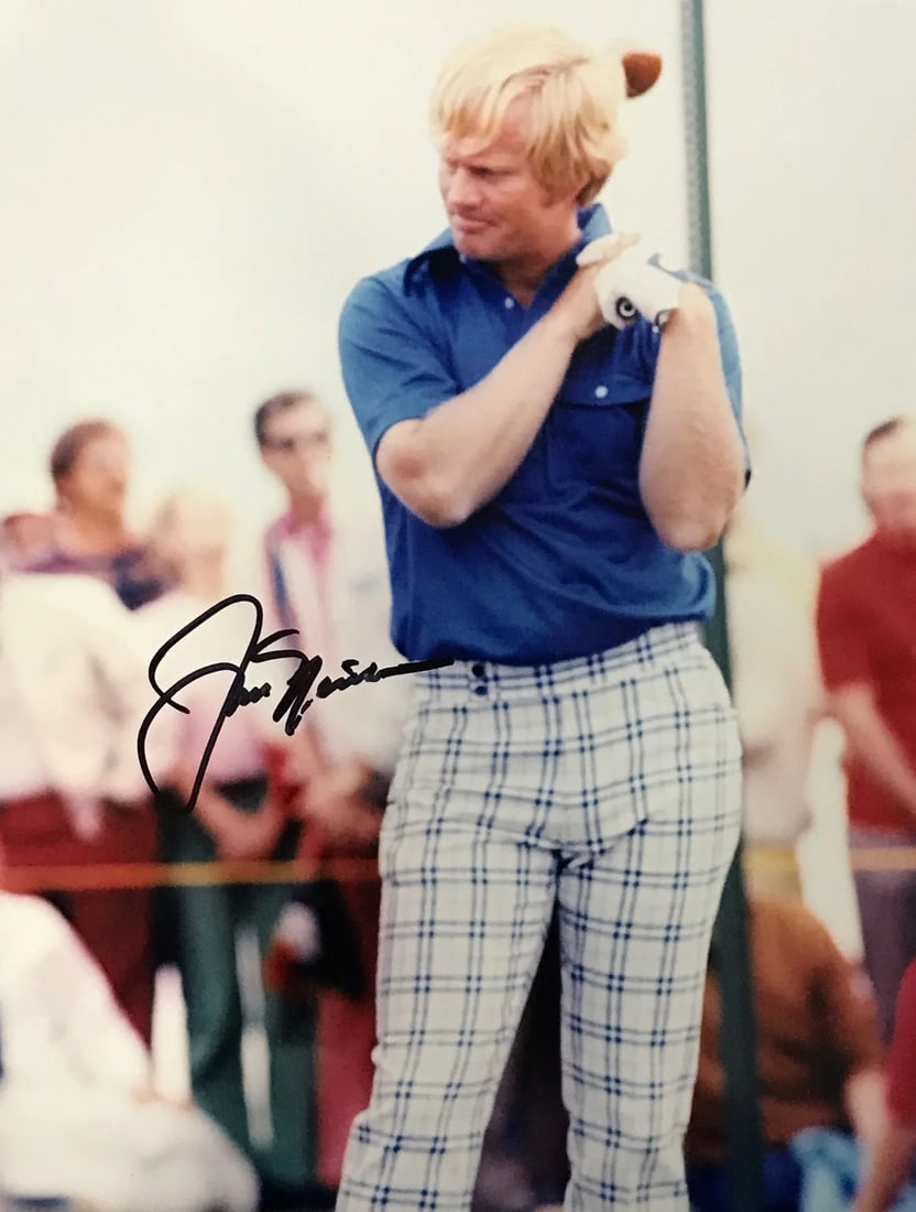 Golf photo autographed by Jack Nicklaus 8x10 (1 of 1)