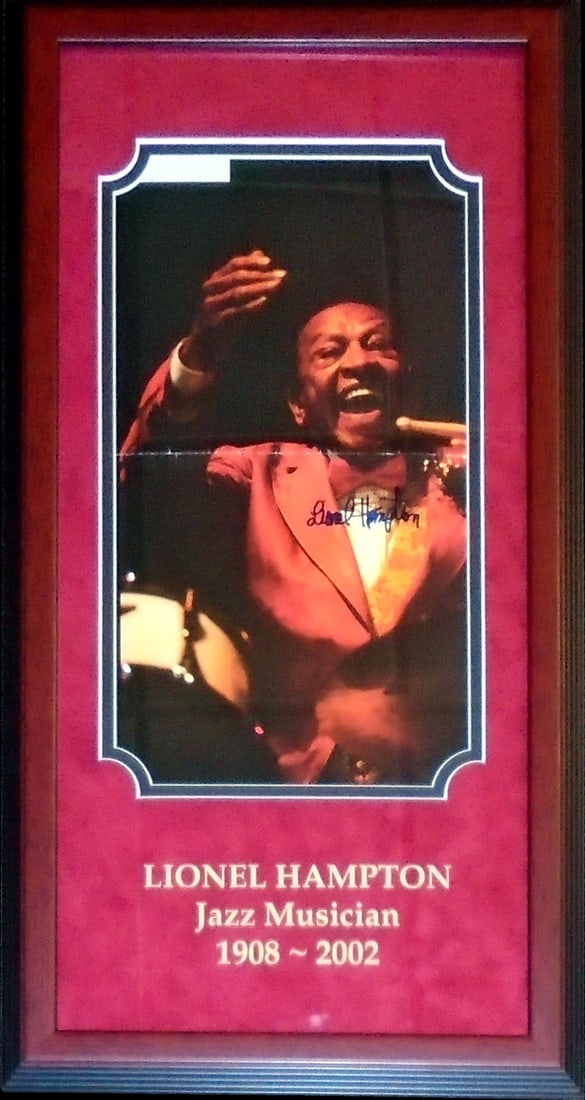 Lionel hampton autographed framed magazine page (1 of 1)