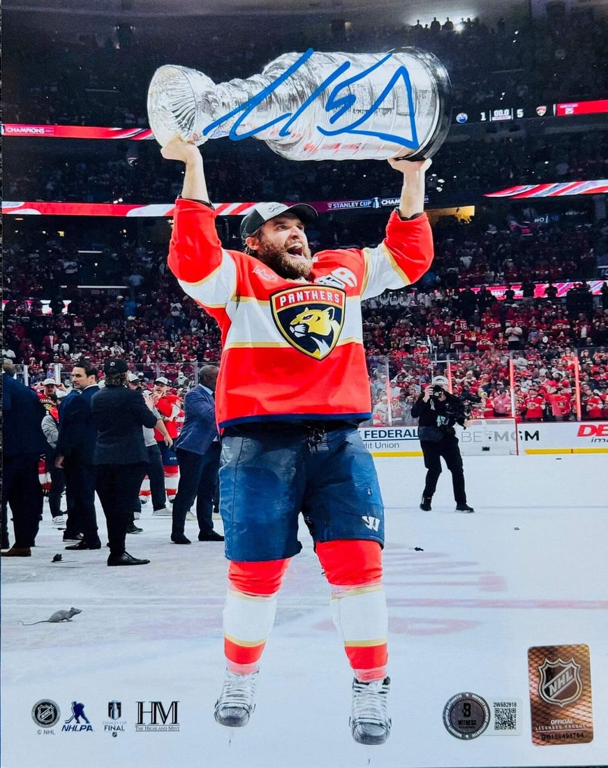 Aaron Ekblad Autographed Panthers 8x10 Photo (Beckett Witness) (1 of 1)