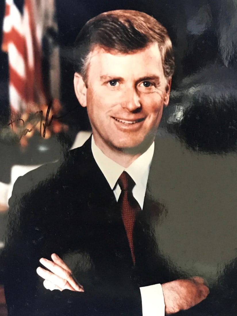 Dan Quayle Autographed 8x10 Celebrity Photo: Dan Quayle Autographed 8x10 Celebrity Photo Signed in black sharpie across the front, this 8x10 celebrity photo features Dan Quayle. The photo bears his signature, a notable aspect of this unique coll