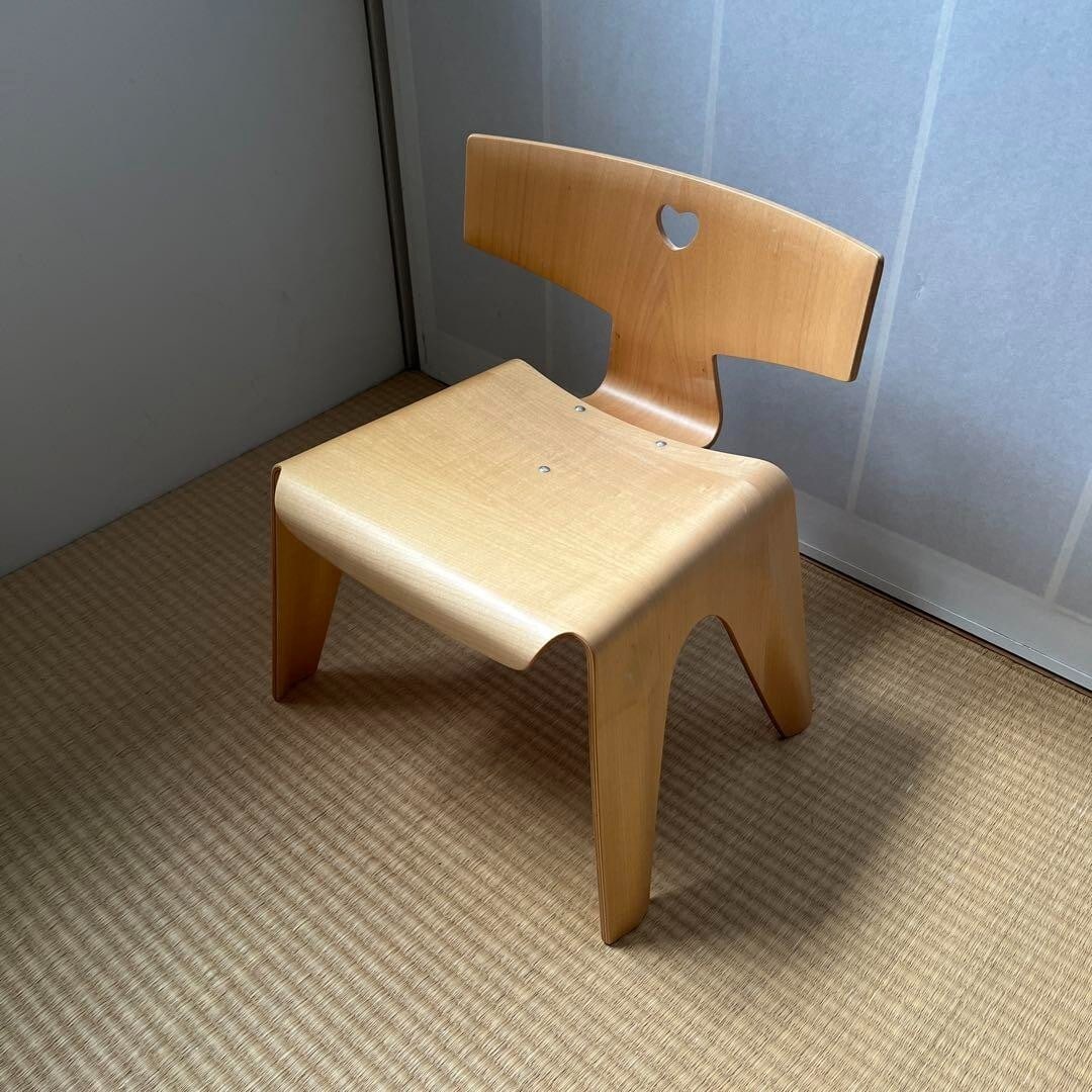 Vitra Charles & Ray Eames Children's Stool Birch Used Size W9 x H14 x D10in used (1 of 20)