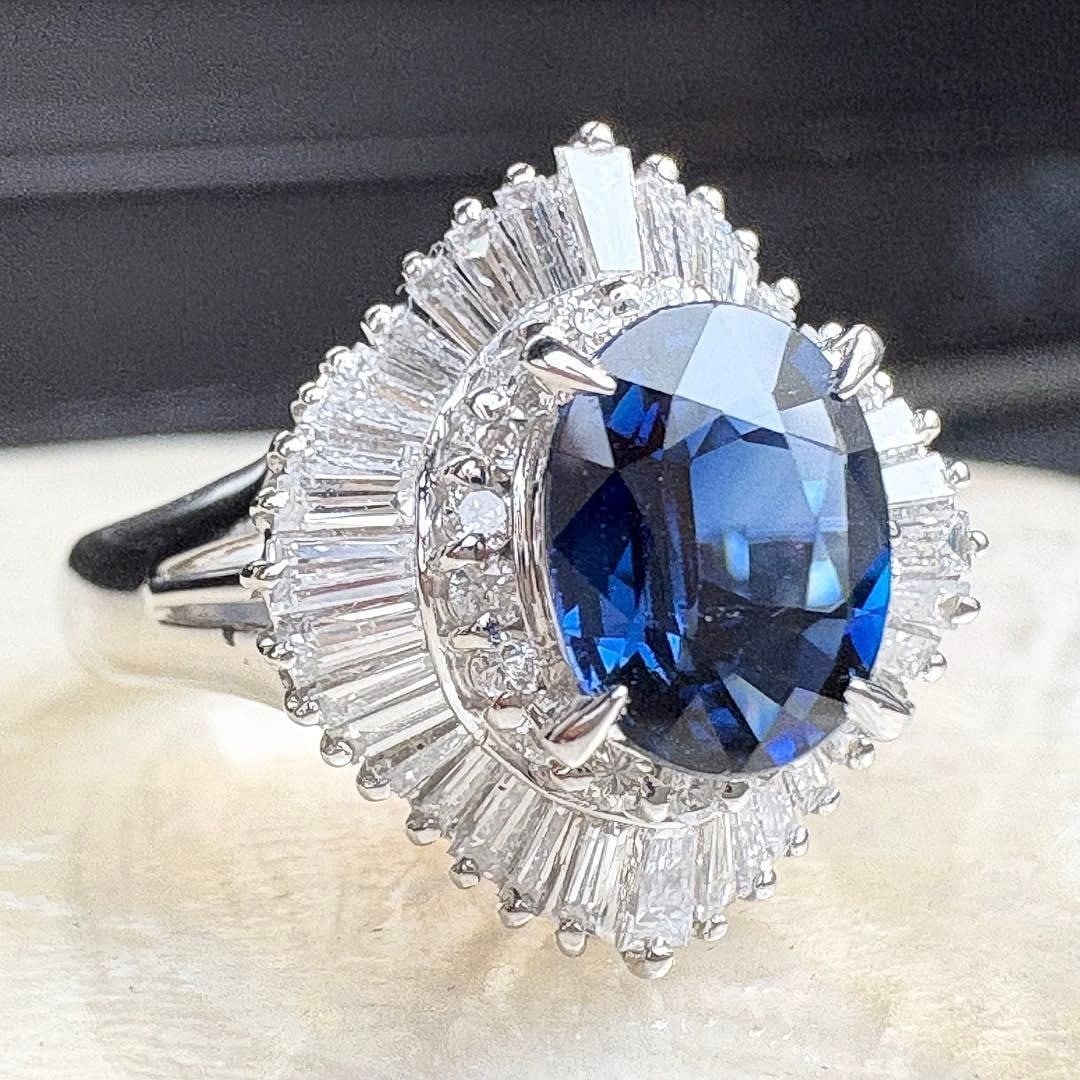 Natural Thai Sapphire 1.29ct Diamond 0.96ct Platinum 900 Classic Cocktail Ring (1 of 11)