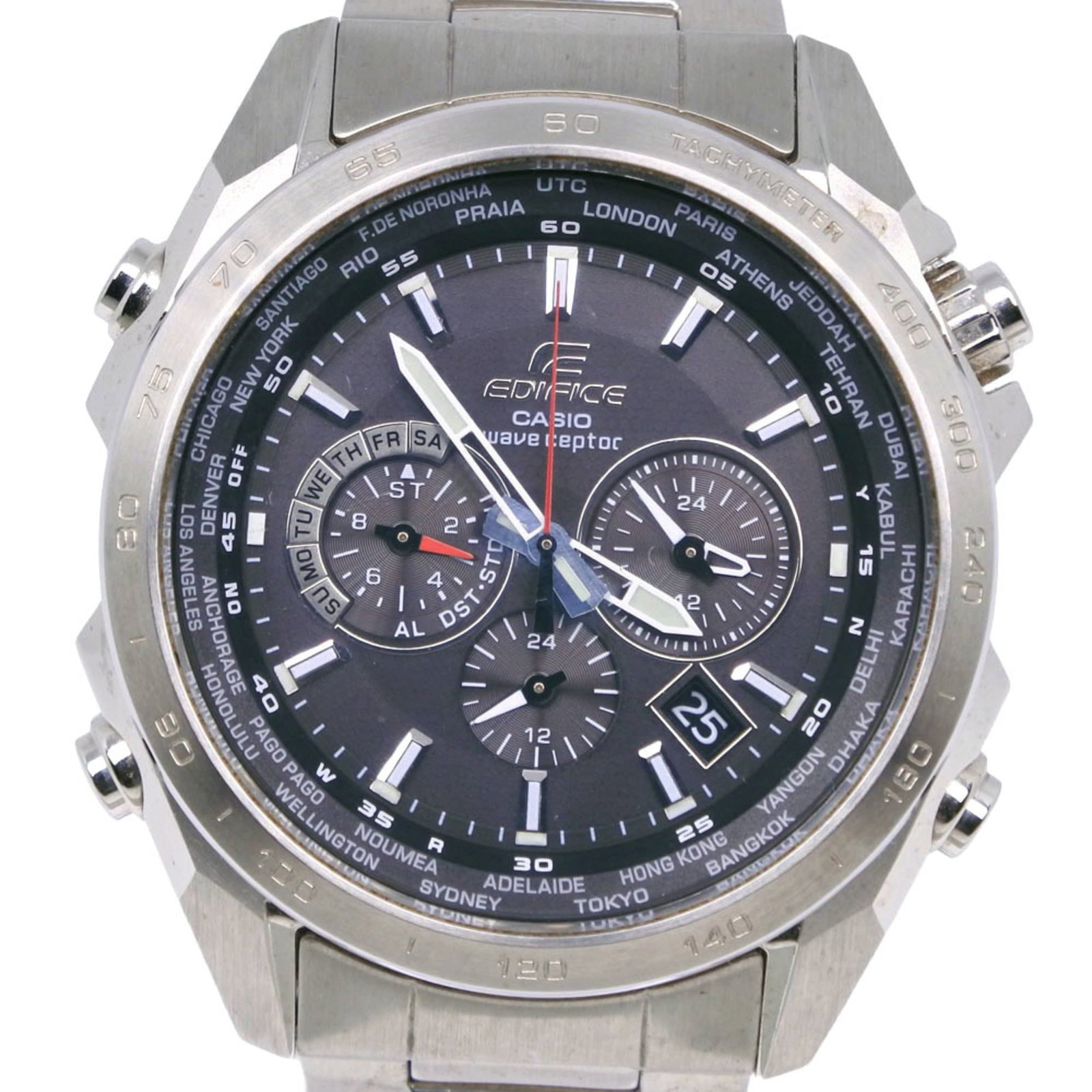 Wristwatch from Casio: Wristwatch from Casio Stainless steel case and band provide durability, while the gray dial adds a touch of sophistication. This used Casio wristwatch has a 43mm diameter and adjustable size to fit va