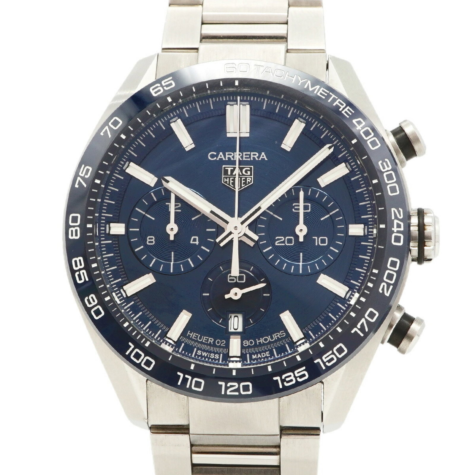 Wristwatch by Tag Heuer: Wristwatch by Tag Heuer Stainless steel band adds durability to this blue dial wristwatch, measuring 43.9mm in diameter and suitable for wrists up to 18cm in length. The watch bears traces of usage wi