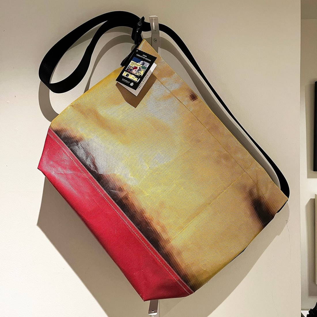 Os Gemeos x Barry McGee Exhibition Limited Messenger Bag GROOVY DOG #48 (1 of 8)