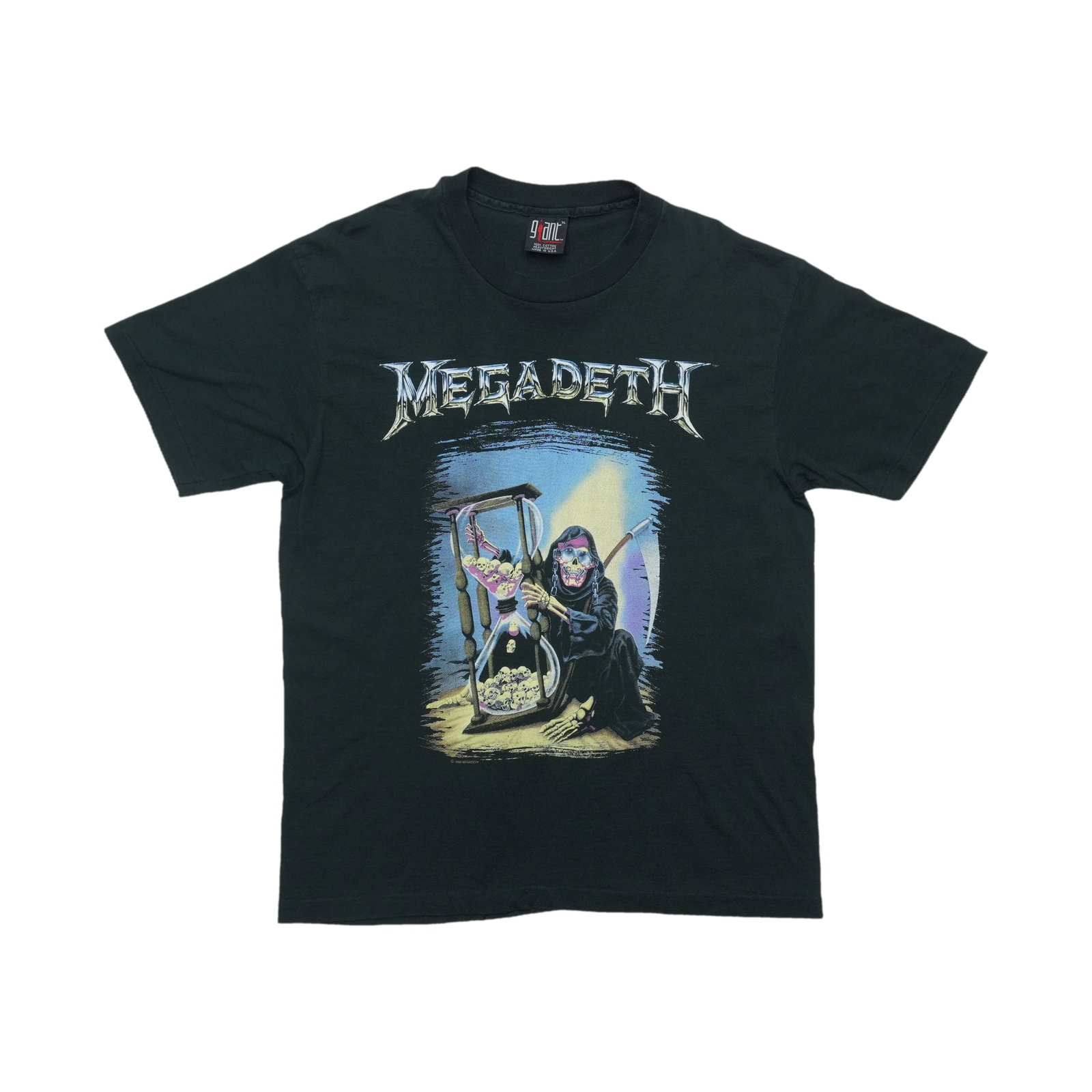 Megadeth Countdown to Extinction Tour Shirt: Megadeth Countdown to Extinction Tour Shirt Extra Large Megadeth Countdown to Extinction Tour Shirt. This vintage 1992 tour shirt features front and back graphics, measuring 21" pit-to-pit in the