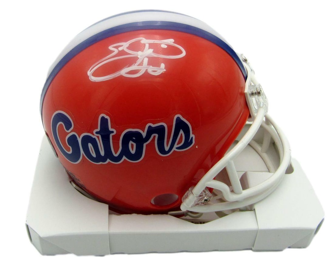 Emmitt Smith HOF Signed/ Auto Florida Gators Mini Football Helmet PROVA 166141: Emmitt Smith HOF Signed/ Auto Florida Gators Mini Football Helmet PROVA 166141 Emmitt Smith, the NFL's all-time leading rusher and member of the Pro Football Hall of Fame, has signed this mini Florida