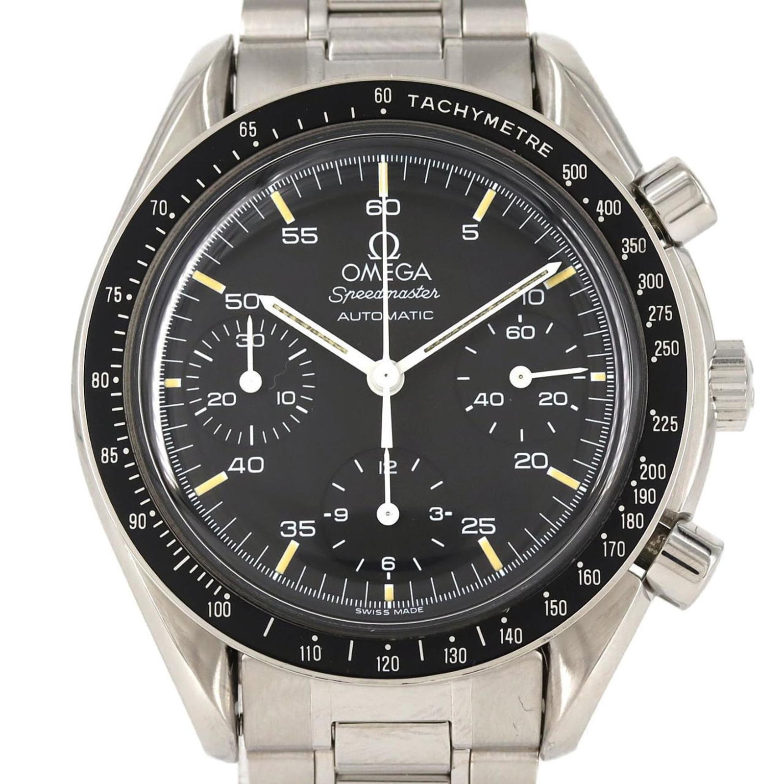 Omega Wristwatch: Omega Wristwatch Stainless steel case and band, the Omega wristwatch boasts a sleek black dial. With a diameter of 39mm, it's designed to fit wrists up to 16cm in size. A few traces of usage are visib