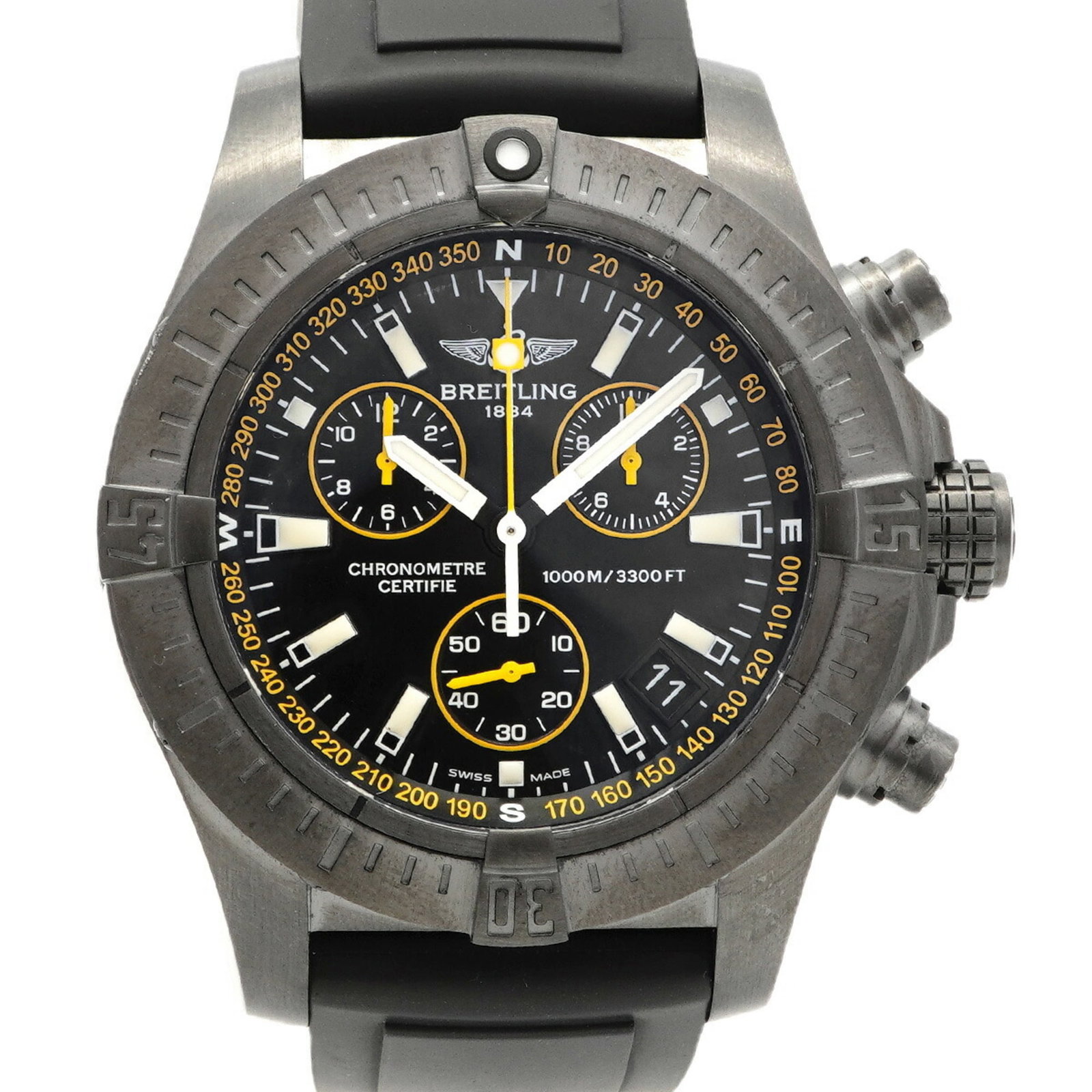Breitling Wristwatch: Breitling Wristwatch Breitling wristwatch with a black rubber band and case diameter of 45mm. The watch has some scratches and dirt, but overall remains in very good condition. A few traces of usage a
