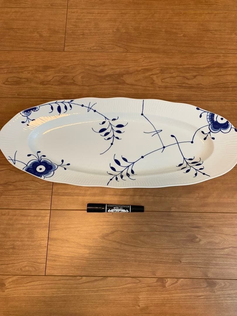 Royal Copenhagen Fish Dish Blue Fluted Mega Porcelain Serving Plate Unused (1 of 8)