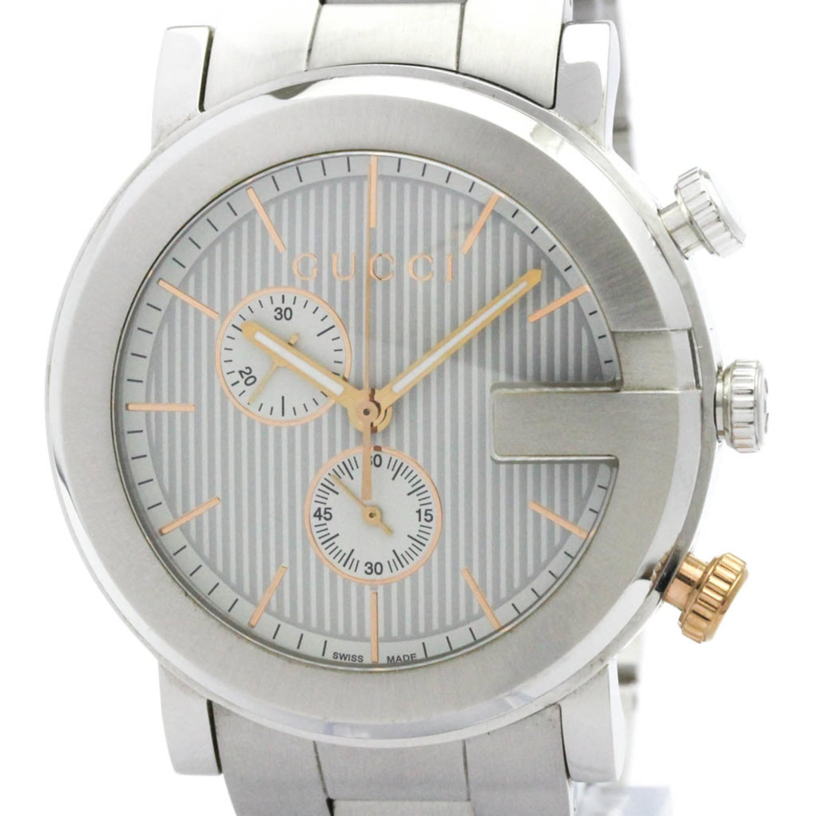 Gucci Wristwatch: Gucci Wristwatch Stainless steel case and band, the Gucci wristwatch boasts a silver dial with a sporty style. Measuring 44mm in diameter, it's a substantial timepiece that makes a statement. With tra