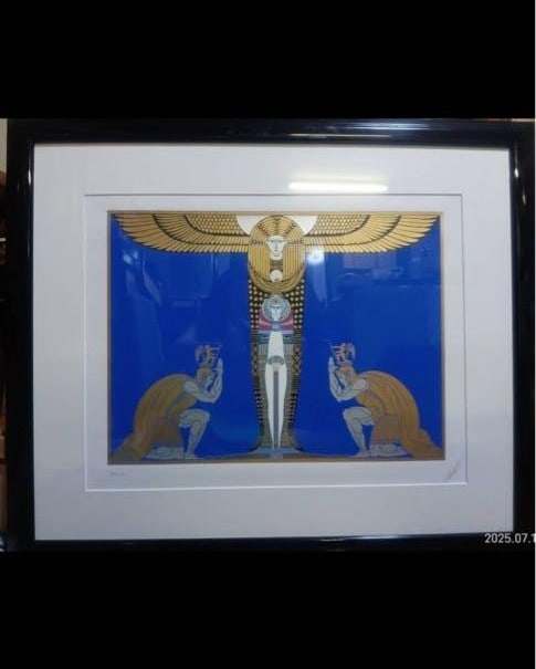 ERTE Cleopatra Silkscreen 1986 Hand Signed Serigraph Art Deco Framed Artwork: ERTE Cleopatra Silkscreen 1986 Hand Signed Serigraph Art Deco Framed Artwork Signed by Erte in 1986, this Art Deco serigraph artwork features the iconic subject of Cleopatra. Printed using screen prin