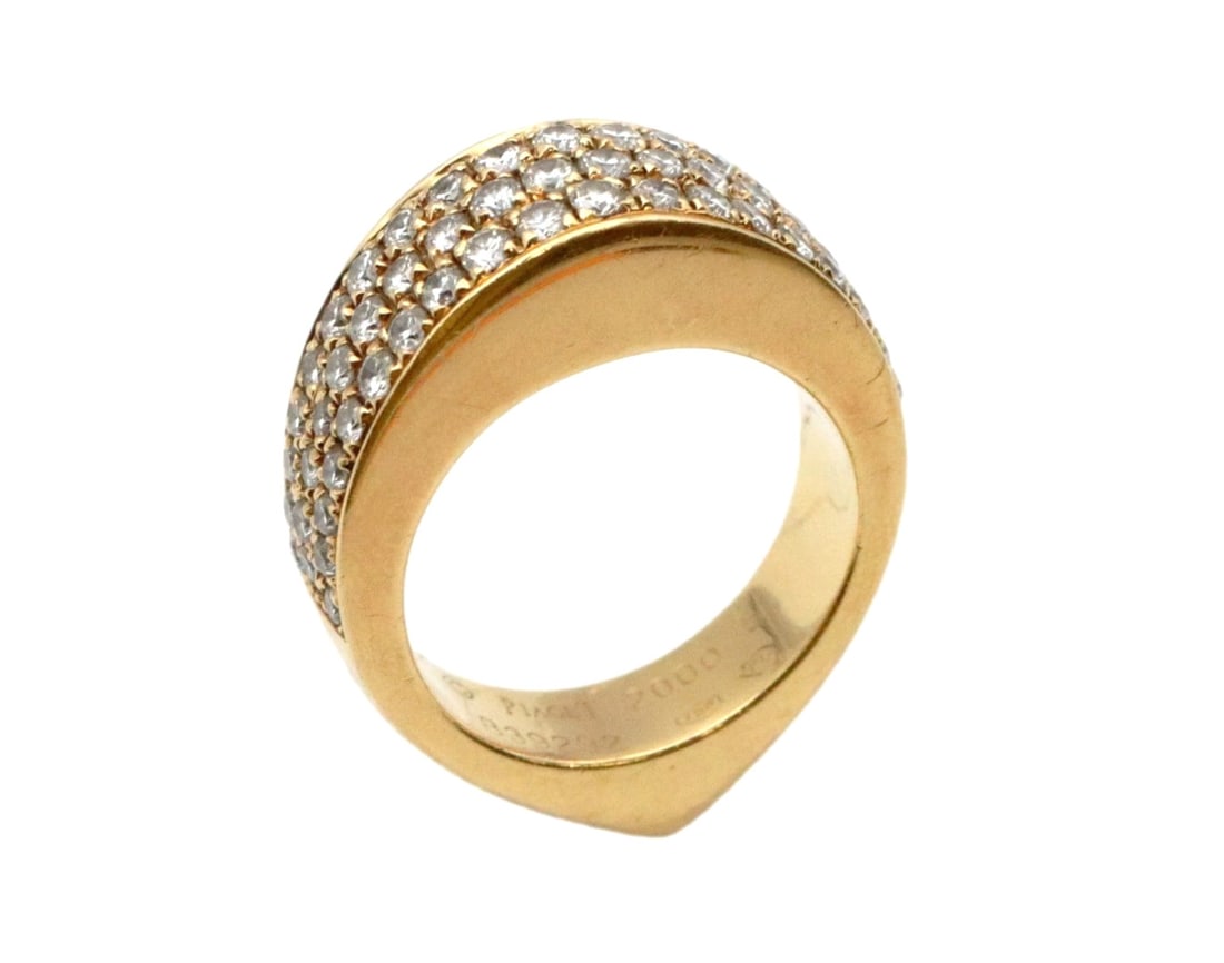 Piaget Vintage Millennium SM Pave Diamonds 18k Yellow Gold Ring EU 51 US 5.75: Piaget Vintage Millennium SM Pave Diamonds 18k Yellow Gold Ring EU 51 US 5.75 Round pav? diamonds adorn an 18k yellow gold band, set in a classic design. The ring features engraved details and bears a