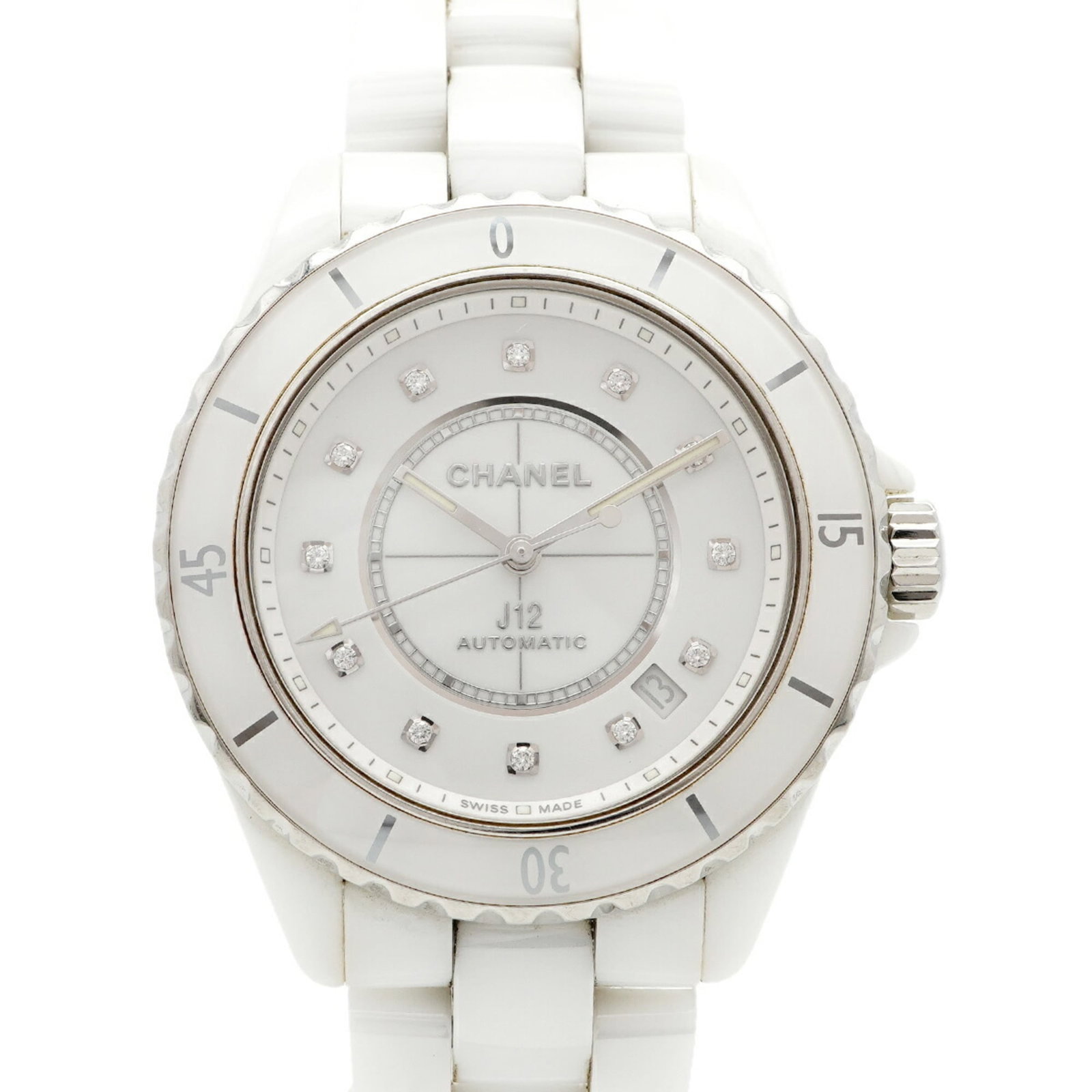 Wristwatch by Chanel: Wristwatch by Chanel Ceramic band and white dial make for a sleek, modern look. This Chanel wristwatch boasts a 38.9mm case diameter and adjustable size to fit wrists up to 18cm in length. With its ce