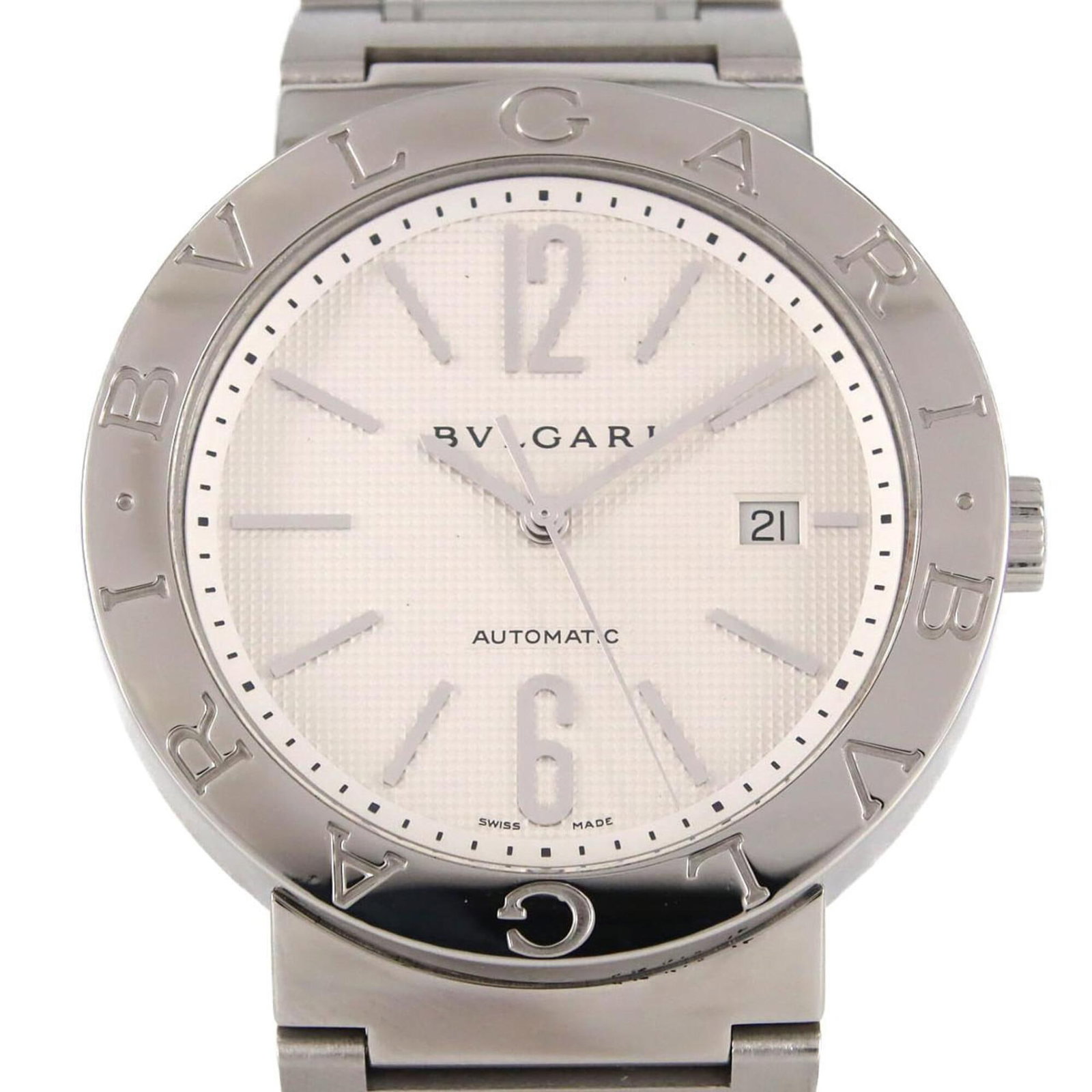 Bvlgari Wristwatch: Bvlgari Wristwatch Stainless steel case and band, white dial, and a classic 42mm design make this Bvlgari wristwatch a timeless accessory. The watch bears some minor signs of usage, including scratche