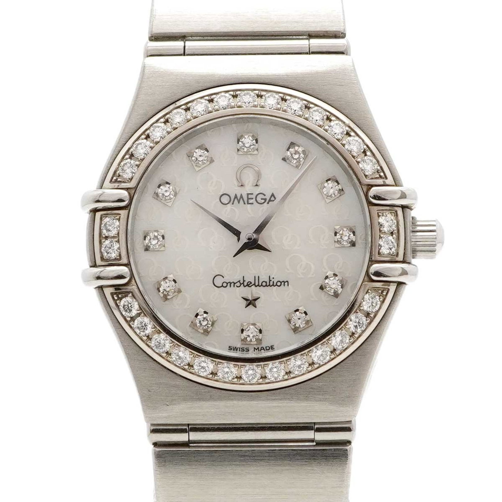 Omega Wristwatch: Omega Wristwatch Stainless steel band and white dial make for a sleek, timeless design. This Omega wristwatch boasts a 22.5mm case diameter and adjustable strap to fit wrists up to 17cm in size. With 