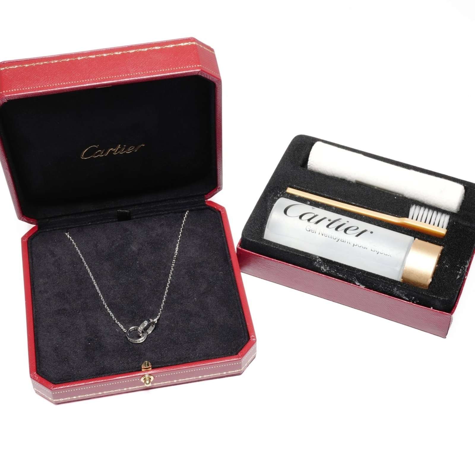 Baby Love Diamond Necklace In Silver 18K White Gold Cartier: Baby Love Diamond Necklace In Silver 18K White Gold Cartier Cartier's Baby Love diamond necklace in silver 18K white gold is a timeless piece. The necklace features a 10mm x 5mm pendant, measuring 0.3