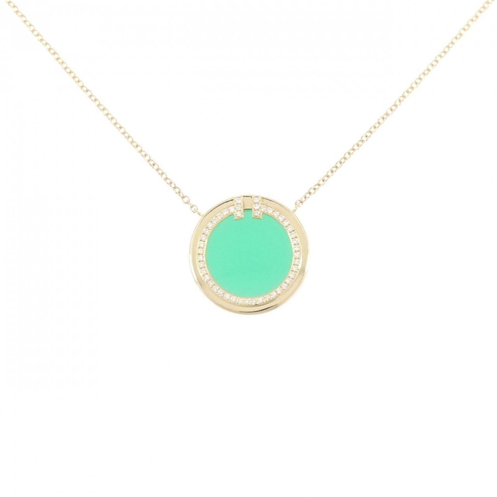 Tiffany Circle T Necklace: Tiffany Circle T Necklace Yellow Gold (18K) Circle T Necklace with Agate and Diamond Accents, featuring a 15.9mm x 15.9mm pendant in a nice condition necklace that measures 40 cm - 46 cm in circumfere