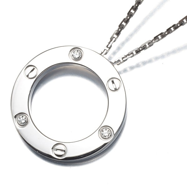 Diamond necklace love circle cartier white gold 18k: Diamond necklace love circle cartier white gold 18k Cartier's Love necklace in white gold 18k features a natural diamond pendant, showcasing the beauty of a natural diamond. This elegant piece from Ca