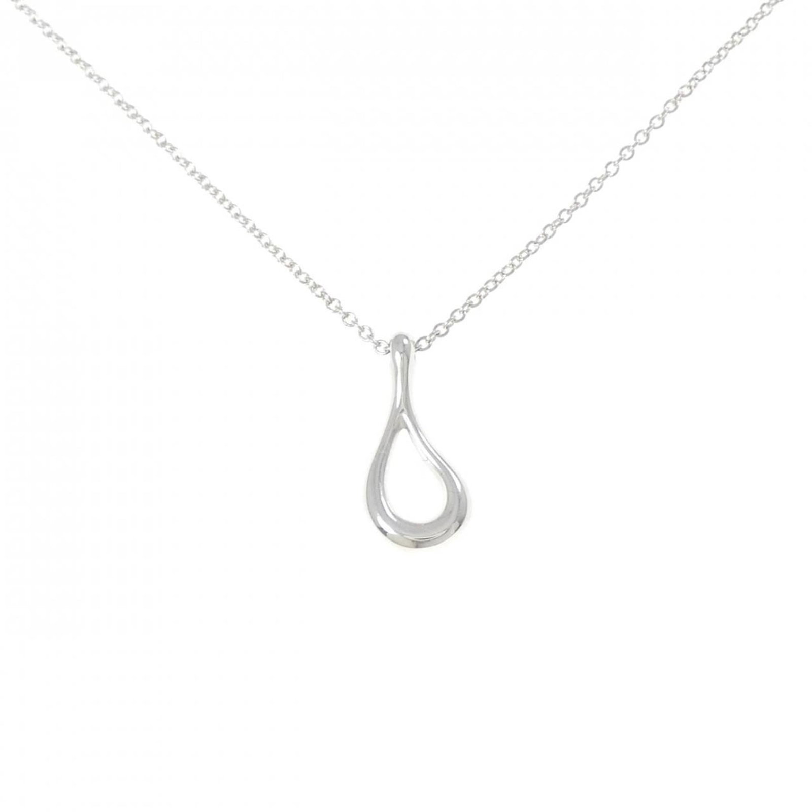 Open Teardrop Tiffany Necklace: Open Teardrop Tiffany Necklace Silver 925 Open Teardrop Tiffany Necklace with a pendant size of 16.6mm x 7.8mm, set in a necklace that fits a circumference of 41 cm / 16.14''. This used item has hardl