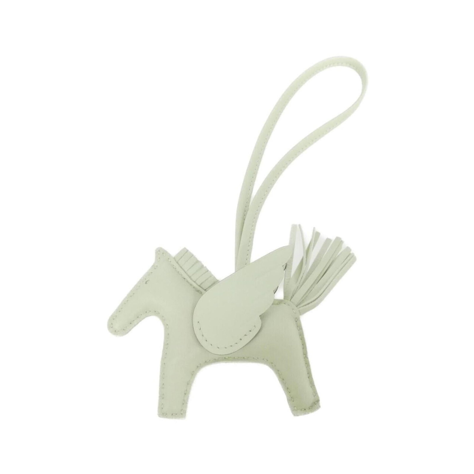 Hermes Handbag Charm: Hermes Handbag Charm Green Hermes Handbag Charm, measuring 80.00mm x 90.00mm, bears a few traces of usage and some minor scratches/dirt. The charm is in very good condition, with only slight signs of