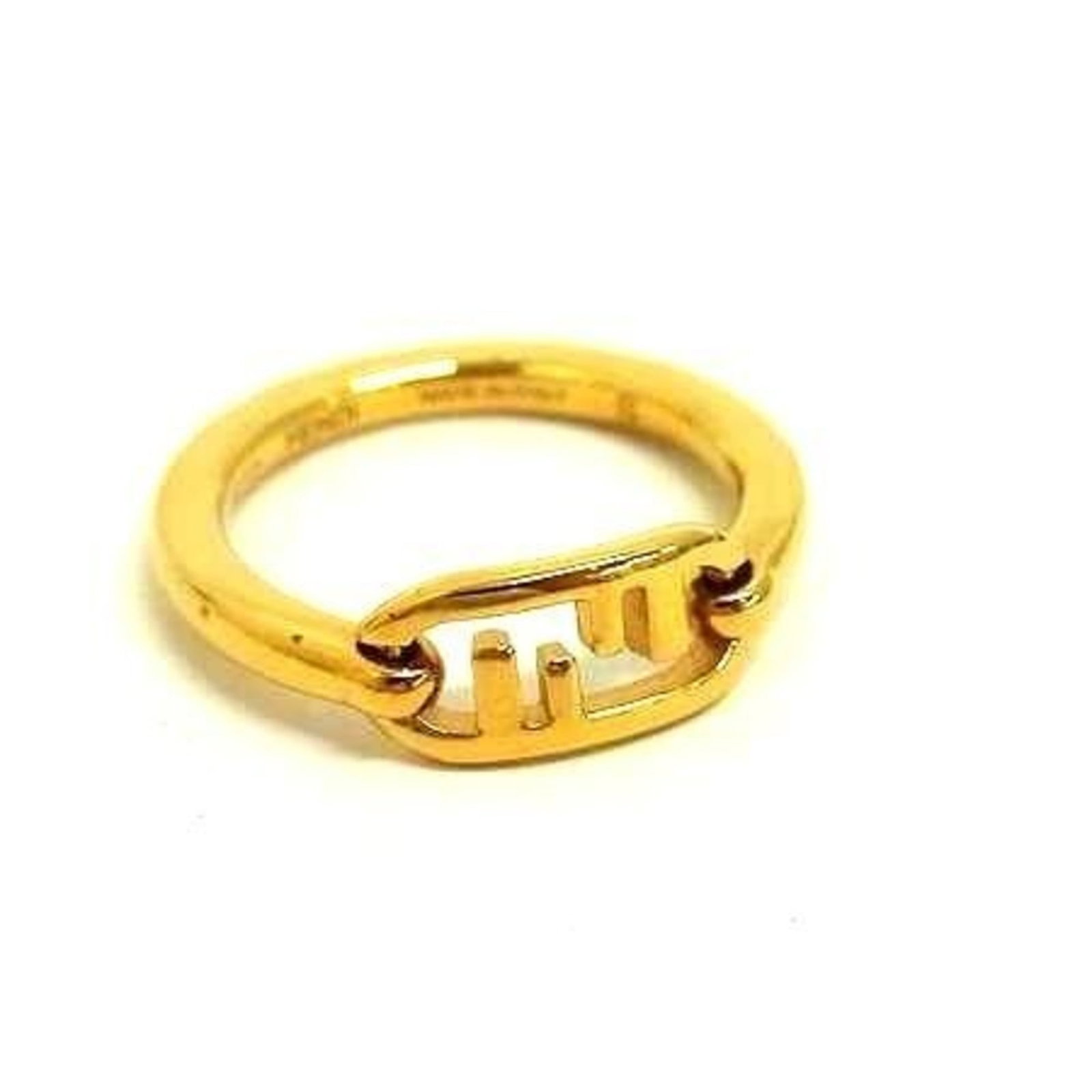 Ring Metal Fendi Band: Ring Metal Fendi Band Item Specifics: Brand: Fendi Type: Band Ring Gender: Women Color: Gold Material: Metal Us Size: 5.5 Condition: Used (very good), A few traces of usage, some scratches / dirt can