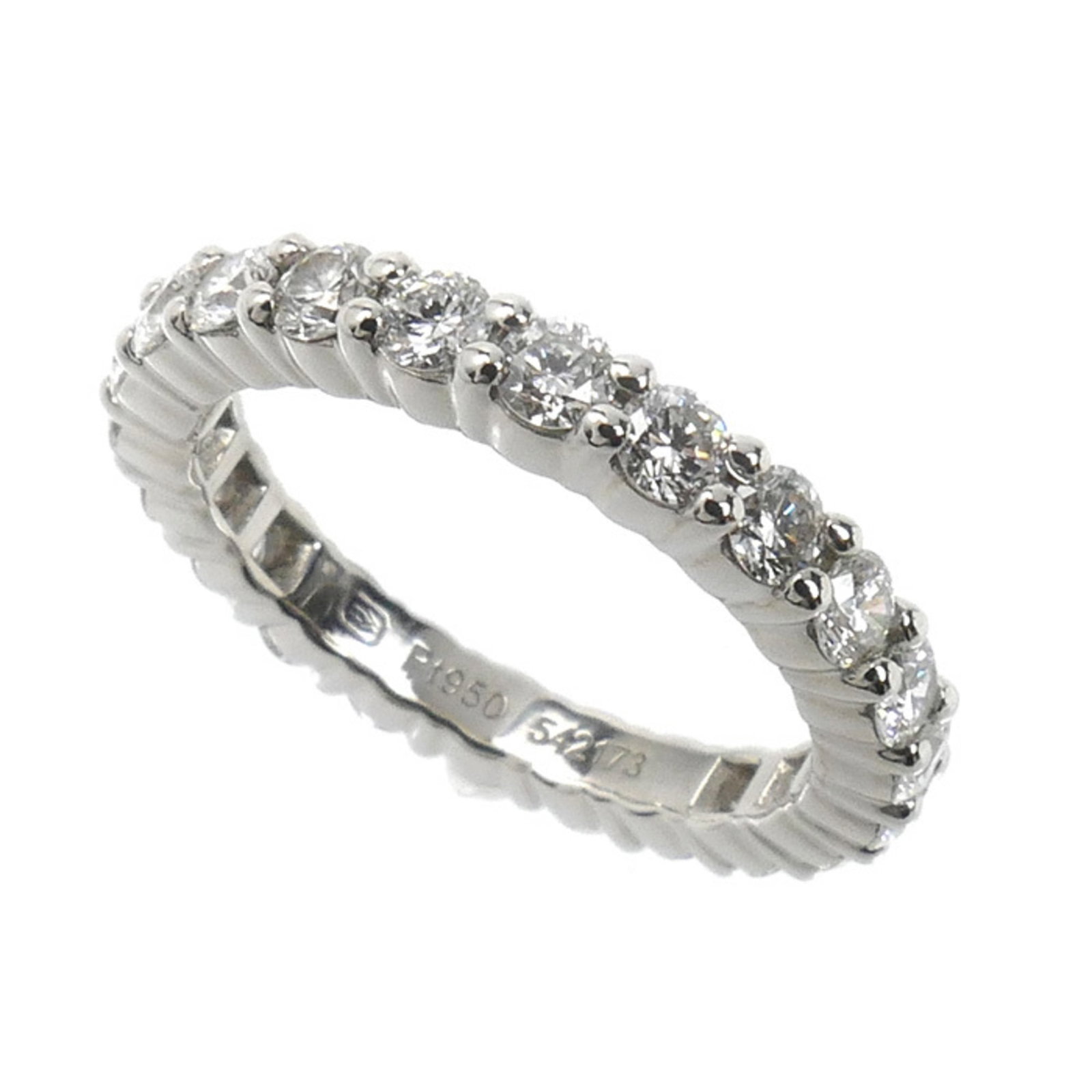 Platinum Ring Band Harry Winston 950: Platinum Ring Band Harry Winston 950 Platinum Ring Band Harry Winston 950 features a stunning diamond set in platinum, with a brand size and US size. The ring bears a signature but details about the a